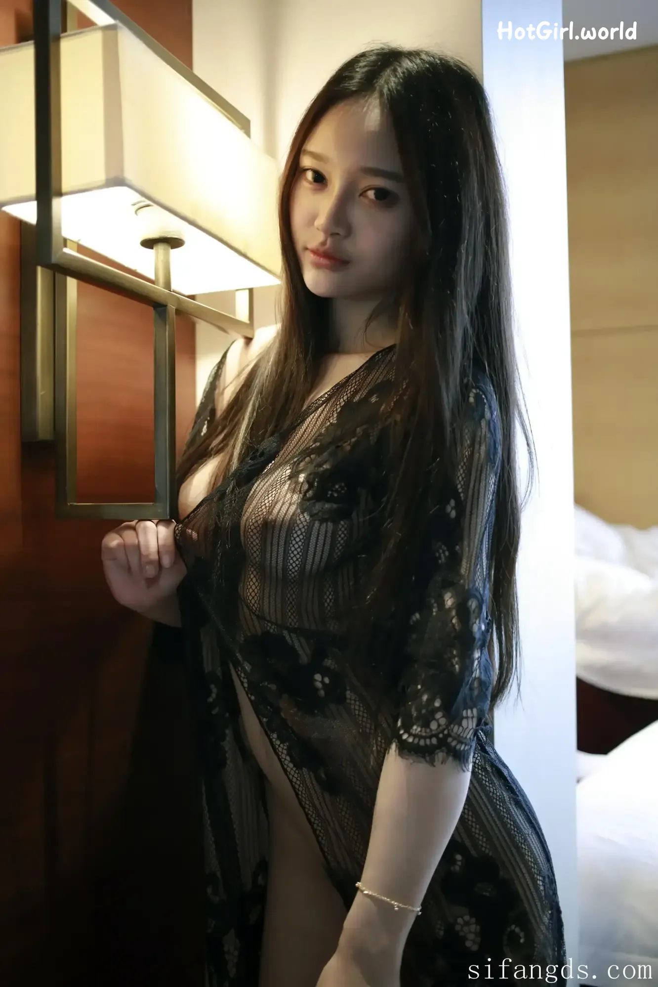 XR-Uncensored-Tang-Qi-Er-Qier-R18-XIUREN-Model-Uncoverable-spring-scenery-hotgirl.world-135.webp