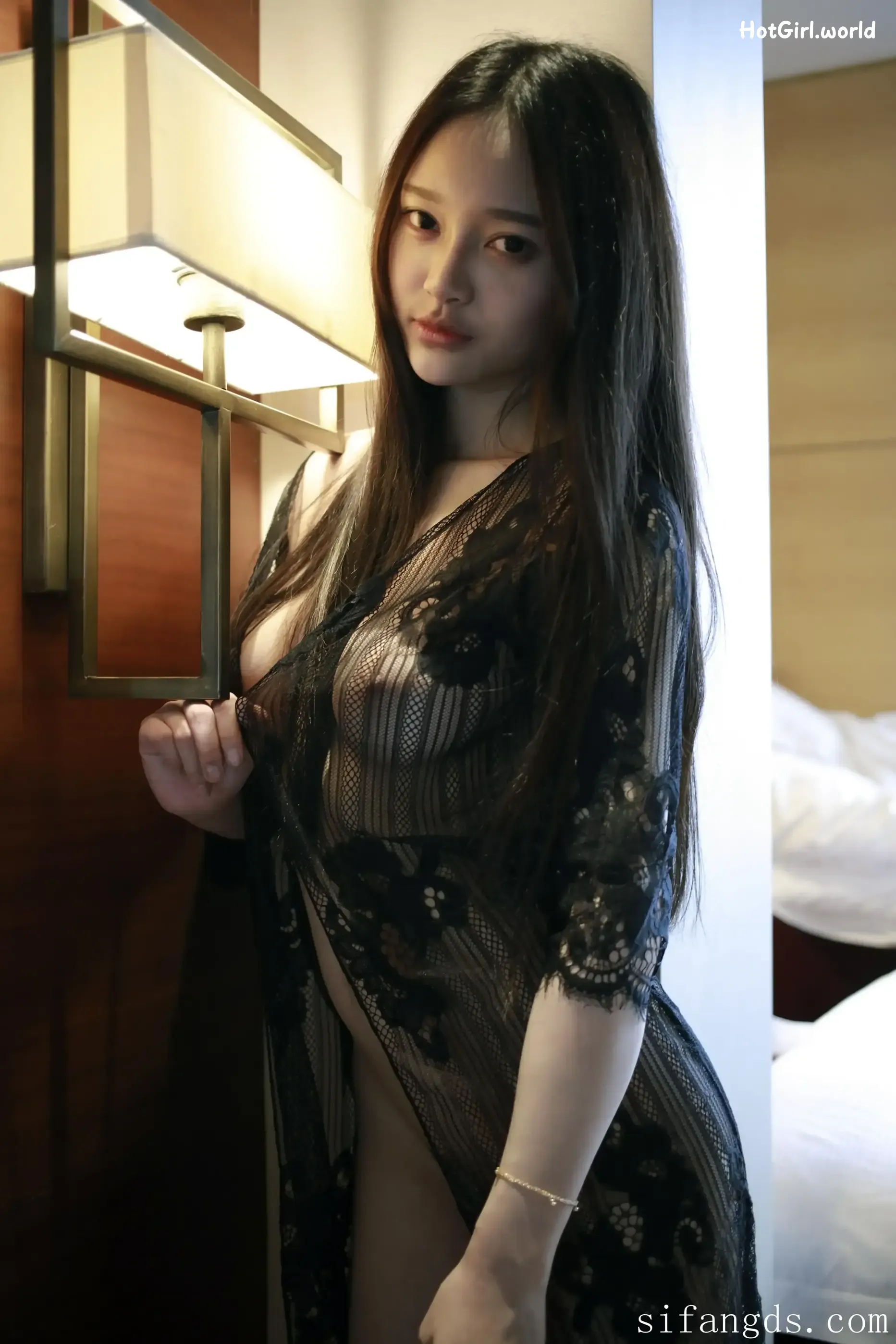 XR-Uncensored-Tang-Qi-Er-Qier-R18-XIUREN-Model-Uncoverable-spring-scenery-hotgirl.world-136.webp
