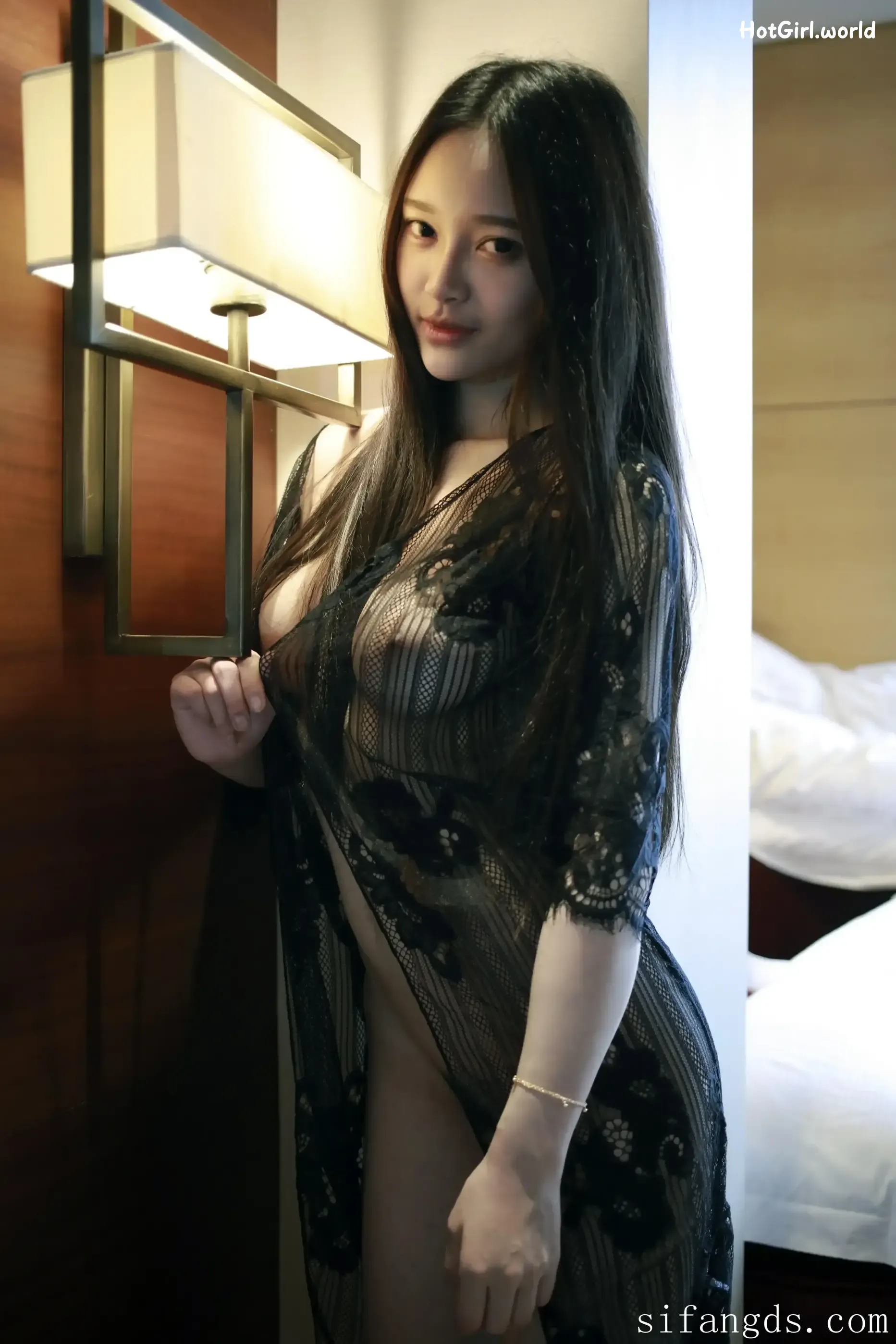XR-Uncensored-Tang-Qi-Er-Qier-R18-XIUREN-Model-Uncoverable-spring-scenery-hotgirl.world-139.webp