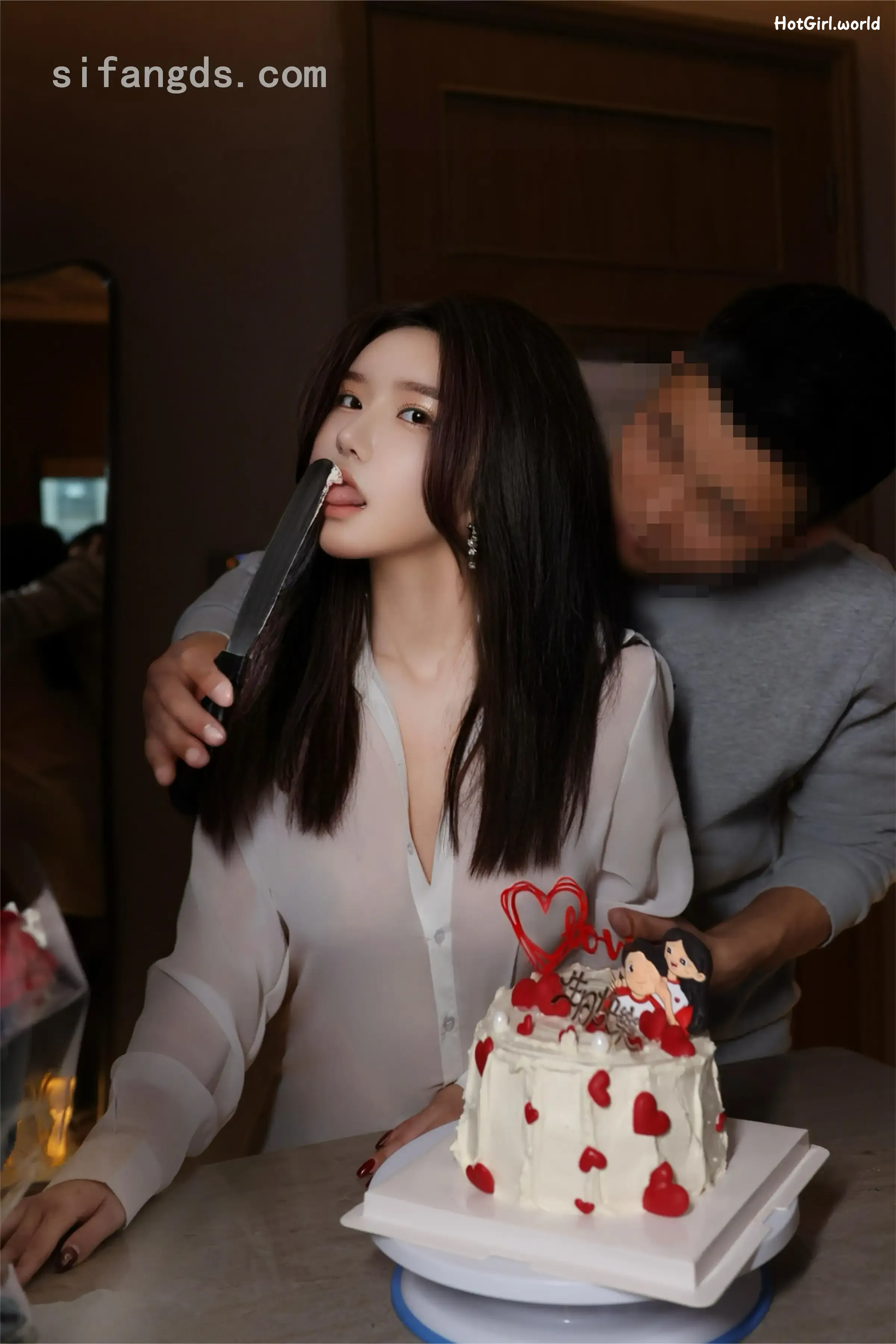 XR-Uncensored-Little-fries-nienie-R18-XIUREN-Model-Wedding-anniversary-hotgirl.world-090.webp