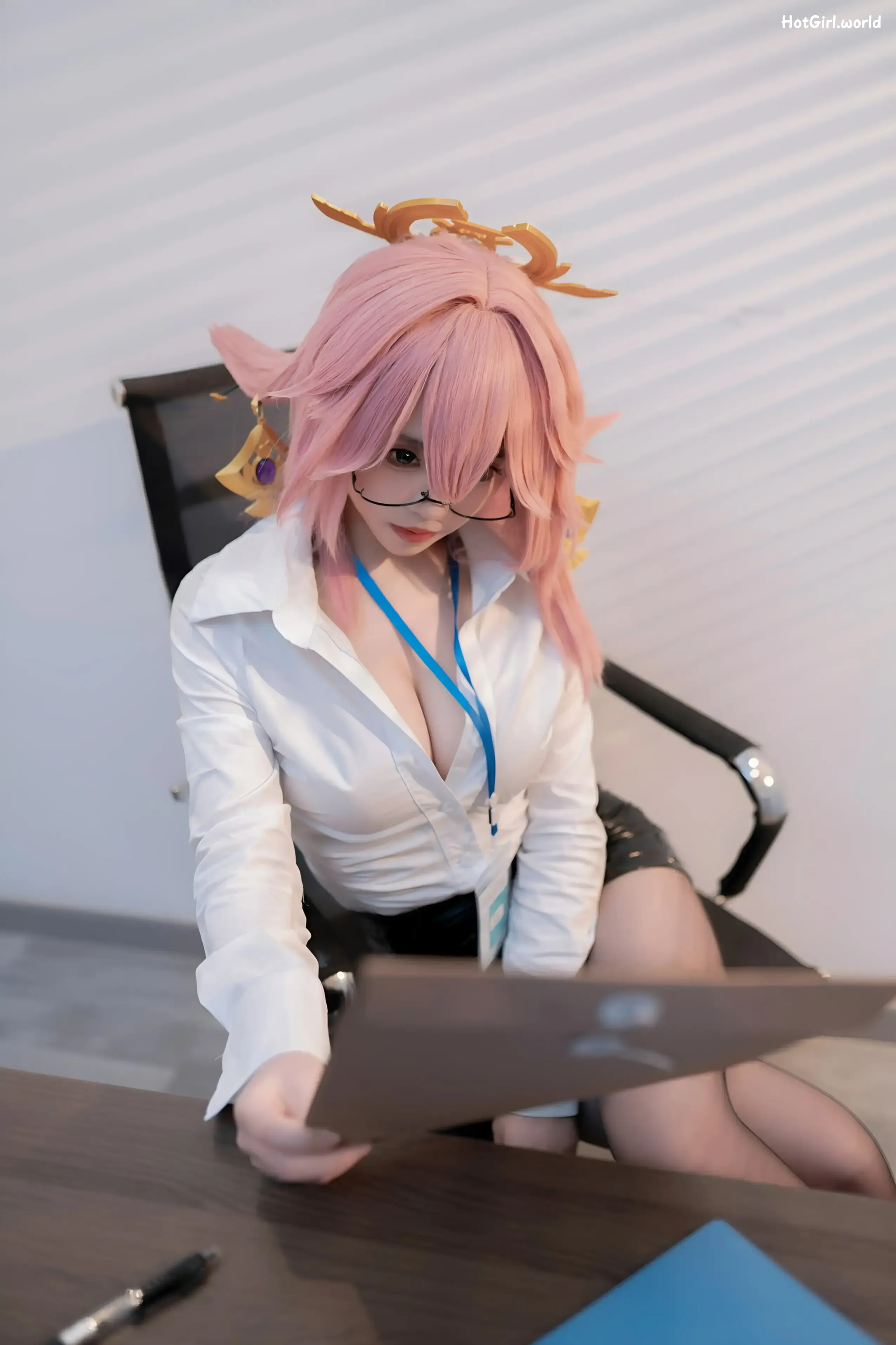 Coser-Bangni-Bonny-interview-hotgirl.world-061.webp