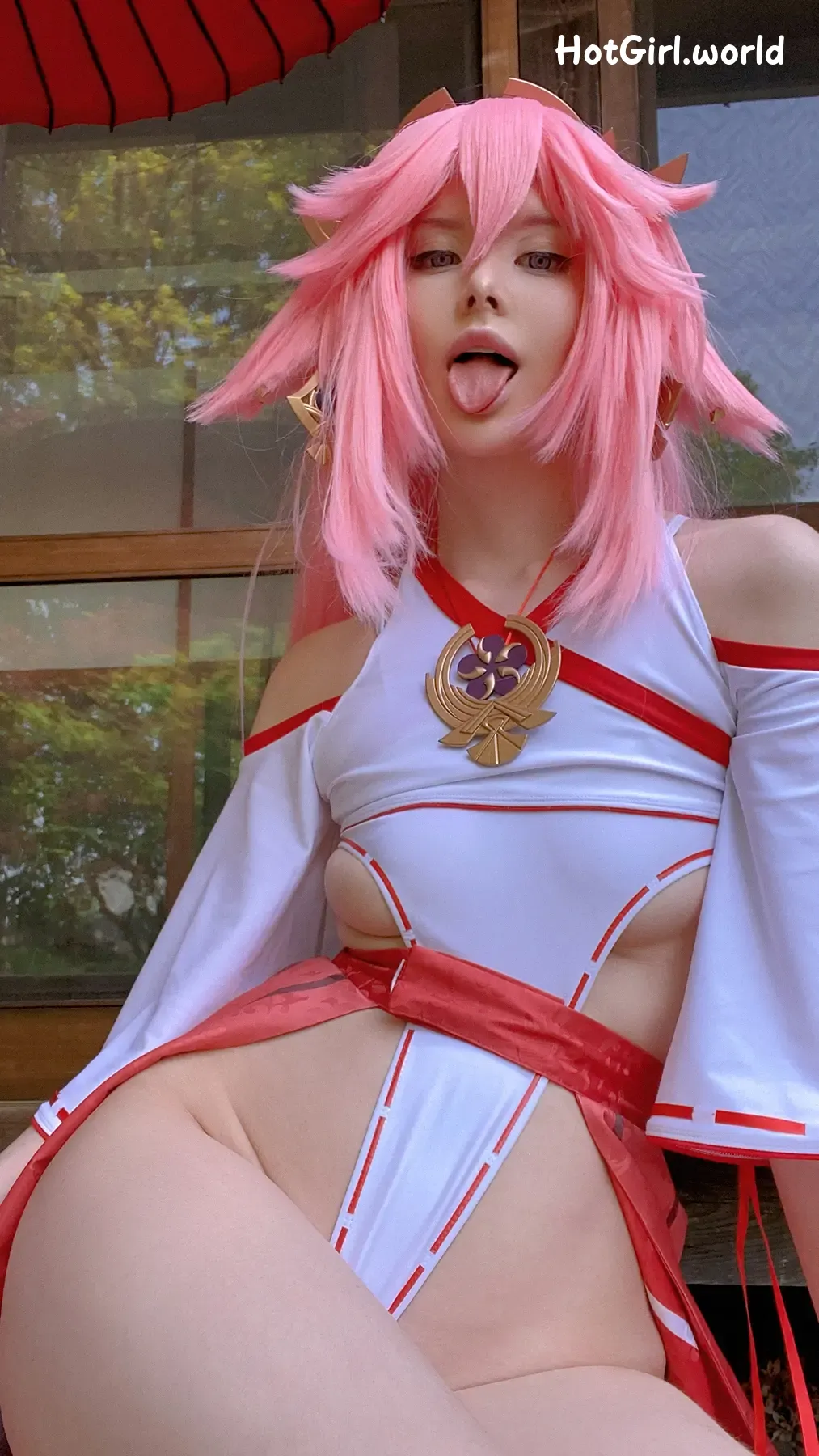 Coser-Vinnegal-YaeMiko-hotgirl.world-118.webp
