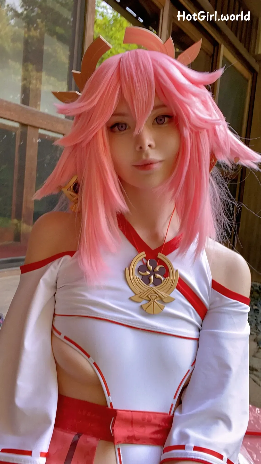 Coser-Vinnegal-YaeMiko-hotgirl.world-125.webp