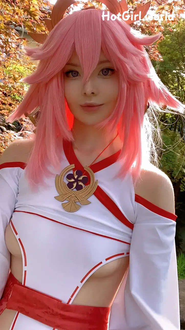 Coser-Vinnegal-YaeMiko-hotgirl.world-137.webp