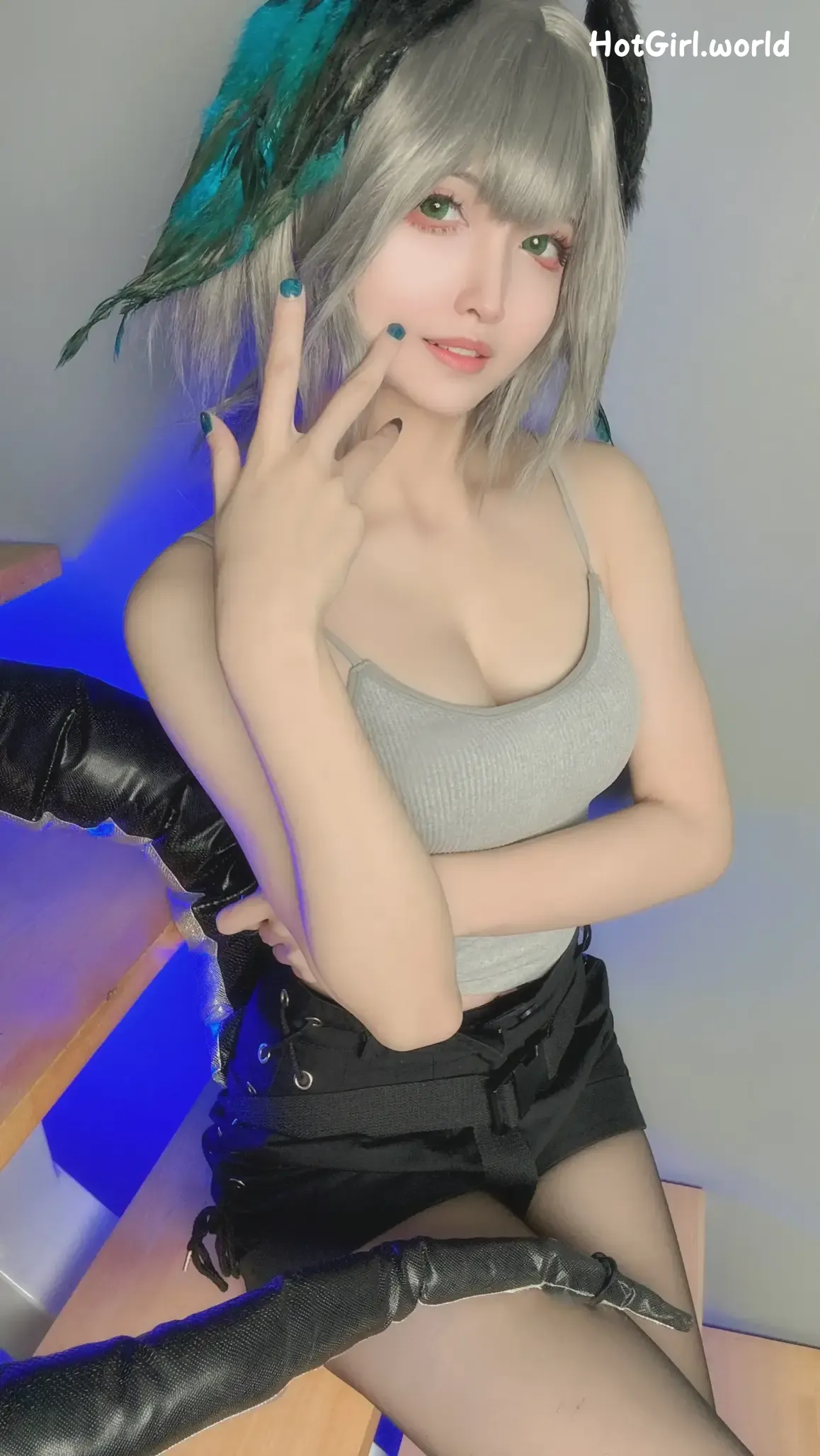 Coser-Yamazaki-Reina-Aknaiz-Hallhay-vertical-sweater-hotgirl.world-084.webp