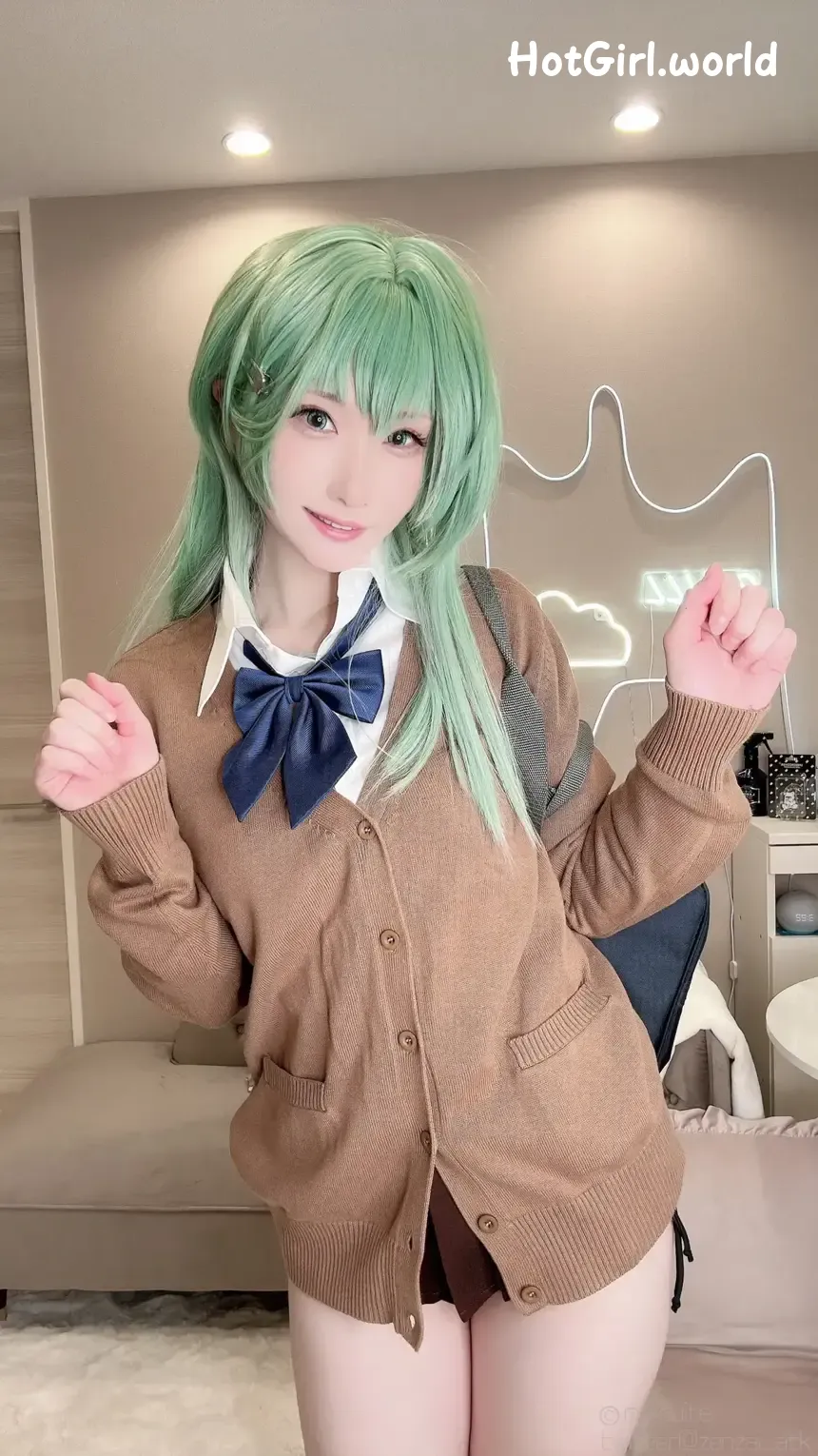 Coser-Atsuki-Atsushi-Gal-Suzuya-Selfie-Suzuki-selfie-hotgirl.world-200.webp