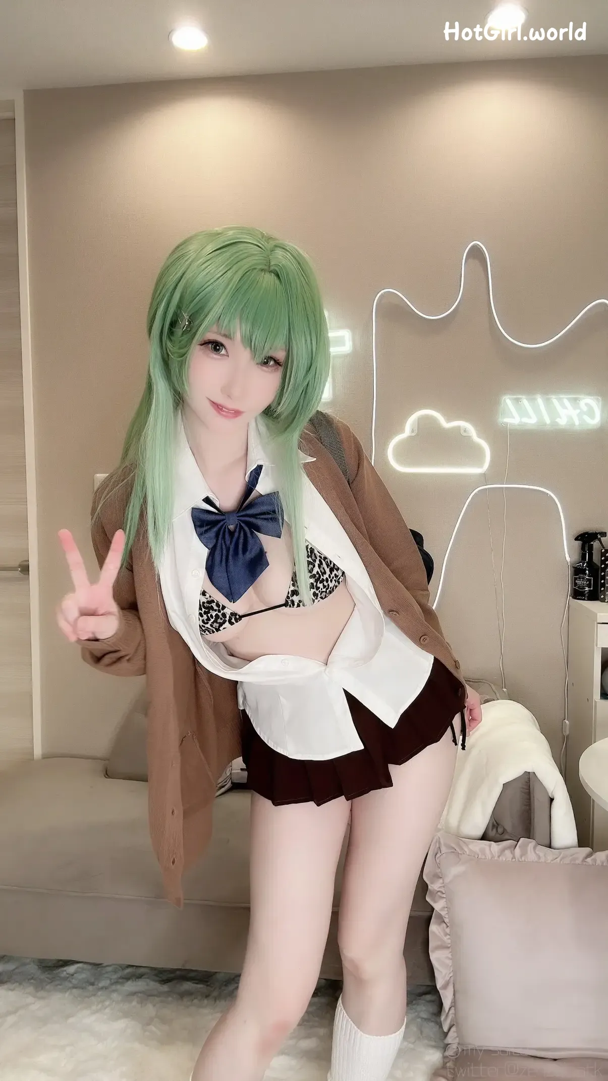 Coser-Atsuki-Atsushi-Gal-Suzuya-Selfie-Suzuki-selfie-hotgirl.world-281.webp