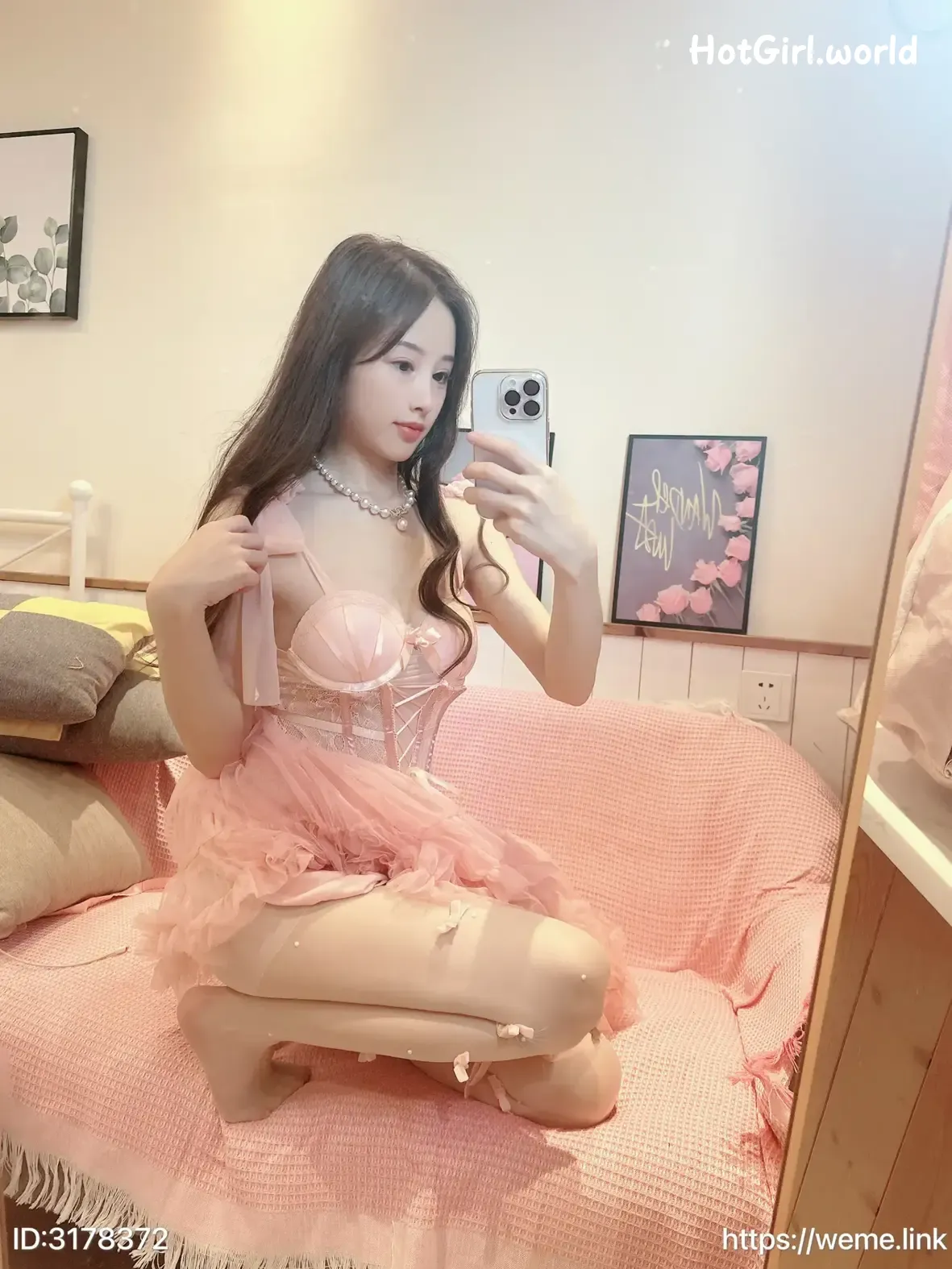 Komoeko-Pink-cute-girl-hotgirl.world-014.webp