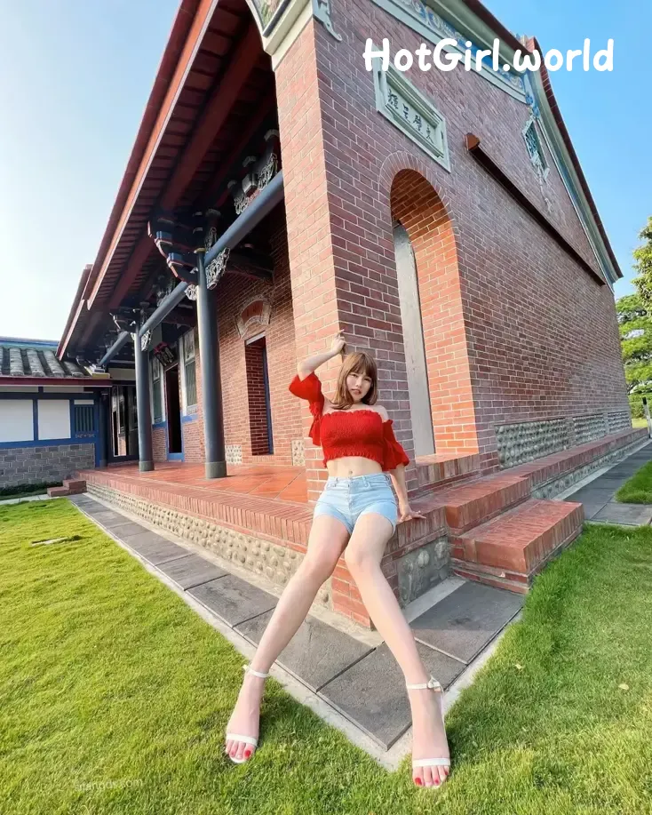 papaqie-OF-IG-G-zhao-bei-nv-you-gong-zhang-nong-hotgirl.world-081.webp