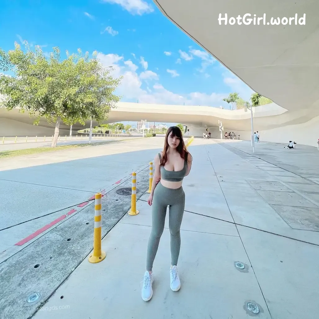 papaqie-OF-IG-G-zhao-bei-nv-you-gong-zhang-nong-hotgirl.world-188.webp