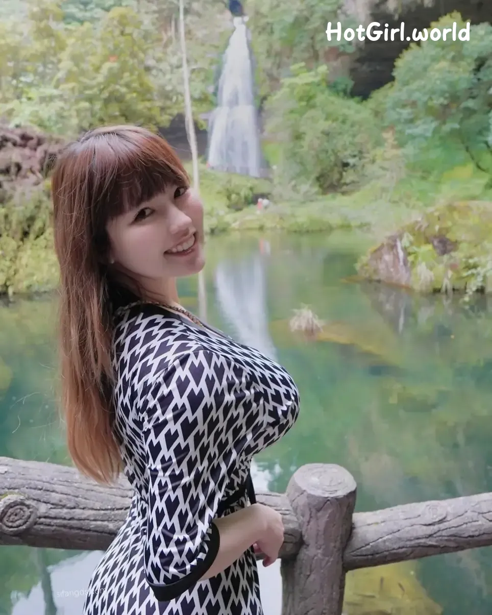 papaqie-OF-IG-G-zhao-bei-nv-you-gong-zhang-nong-hotgirl.world-224.webp