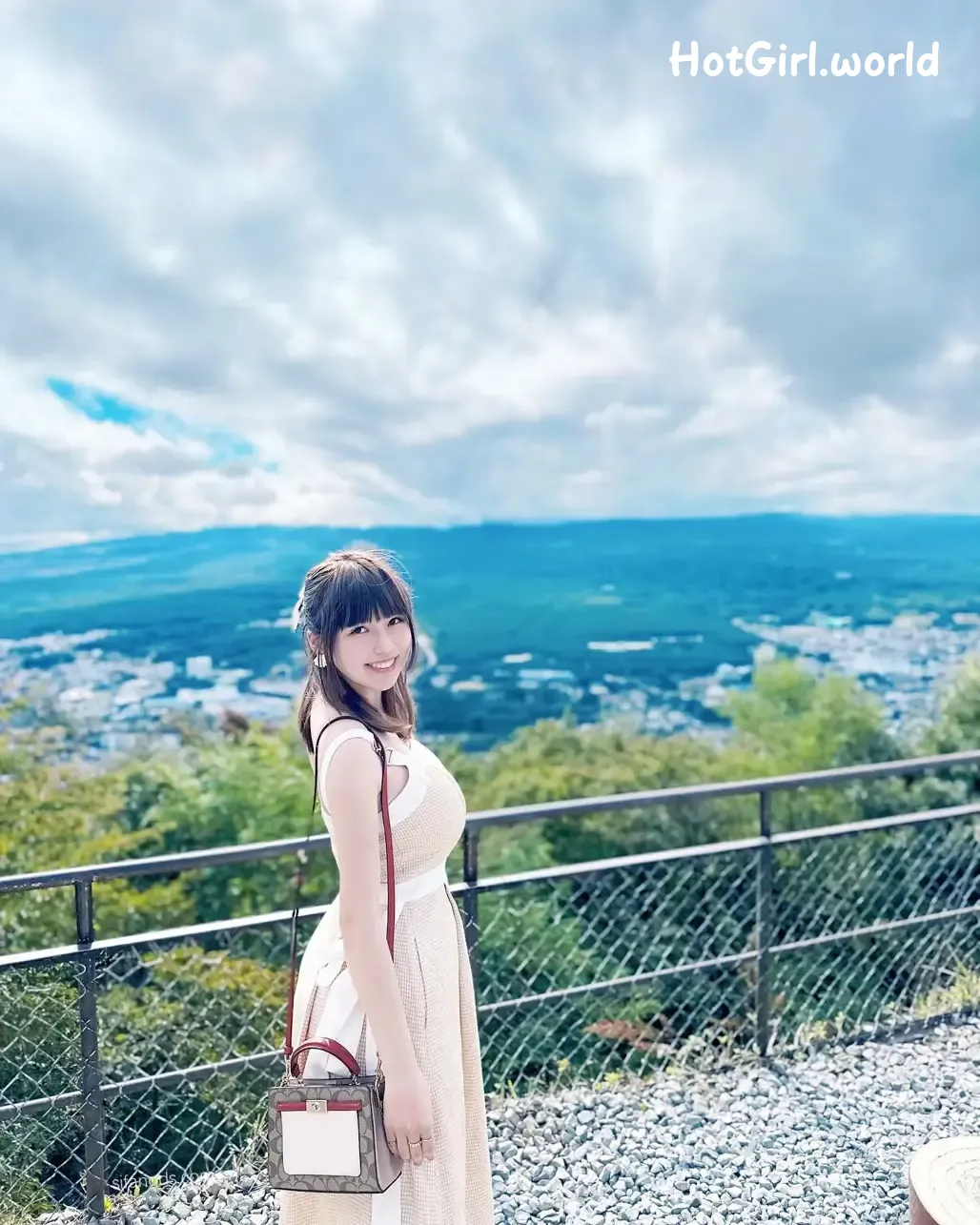 papaqie-OF-IG-G-zhao-bei-nv-you-gong-zhang-nong-hotgirl.world-232.webp