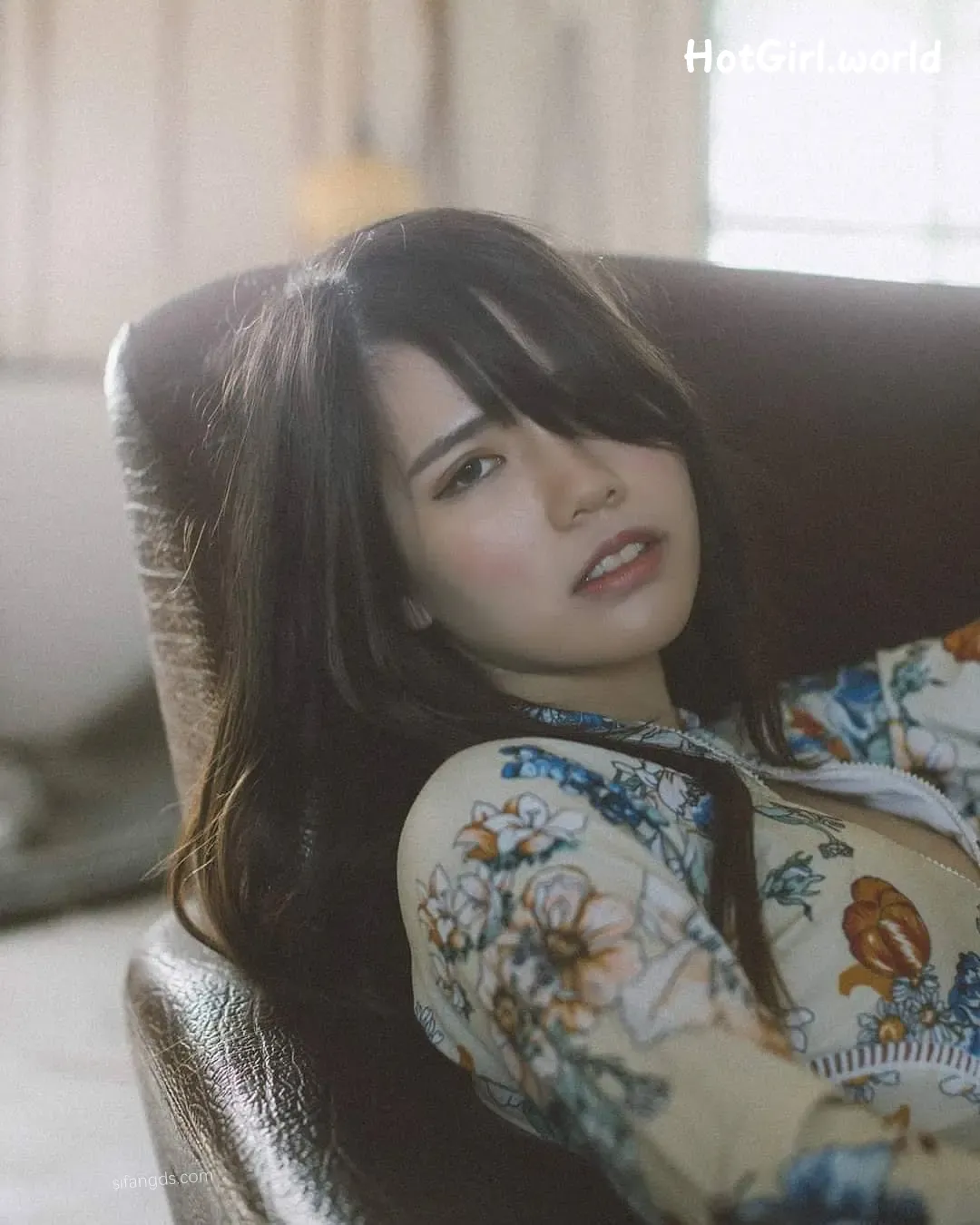 papaqie-OF-IG-G-zhao-bei-nv-you-gong-zhang-nong-hotgirl.world-255.webp