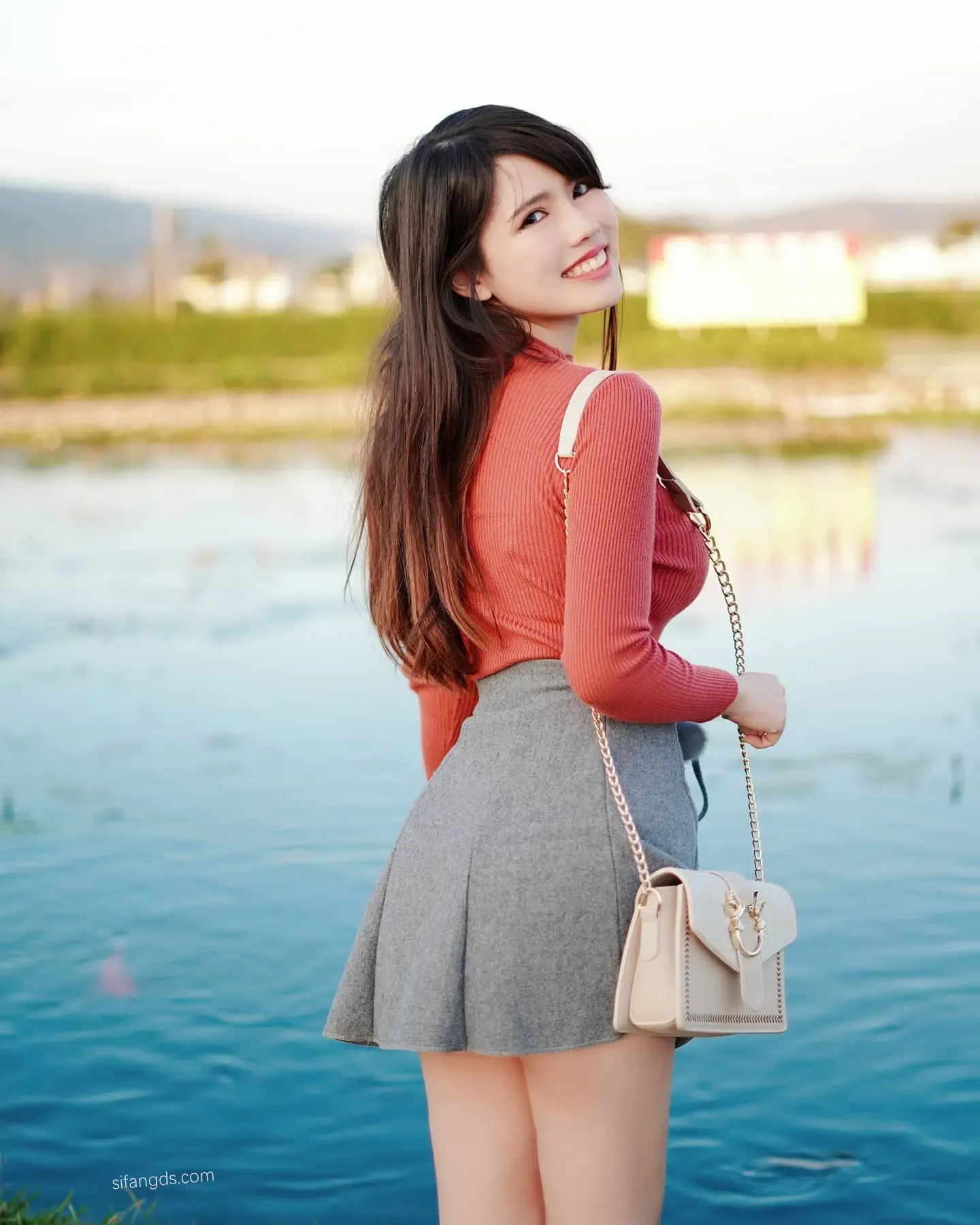 papaqie-OF-IG-G-zhao-bei-nv-you-gong-zhang-nong-hotgirl.world-274.webp