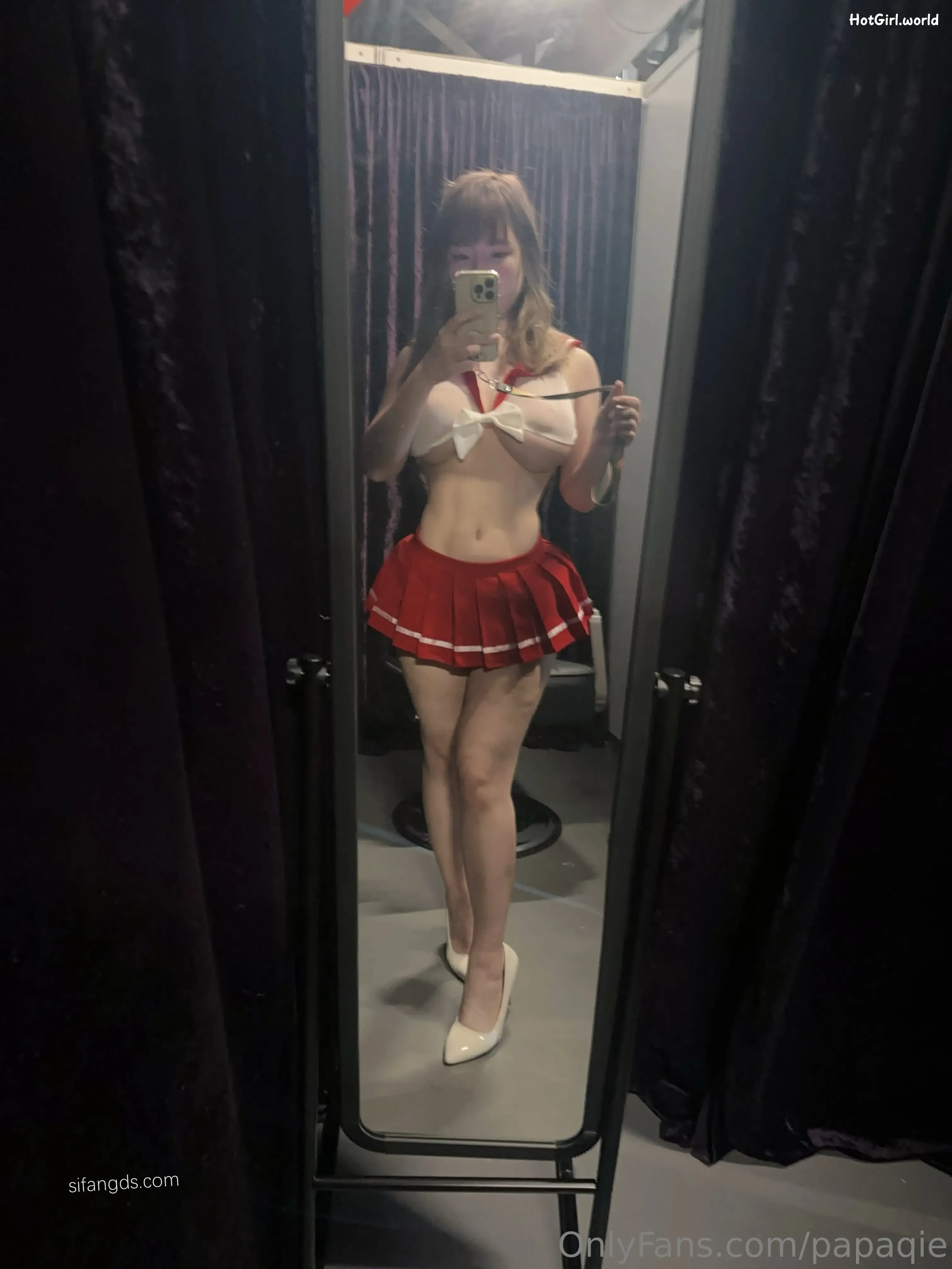papaqie-OF-IG-G-zhao-bei-nv-you-gong-zhang-nong-hotgirl.world-409.webp