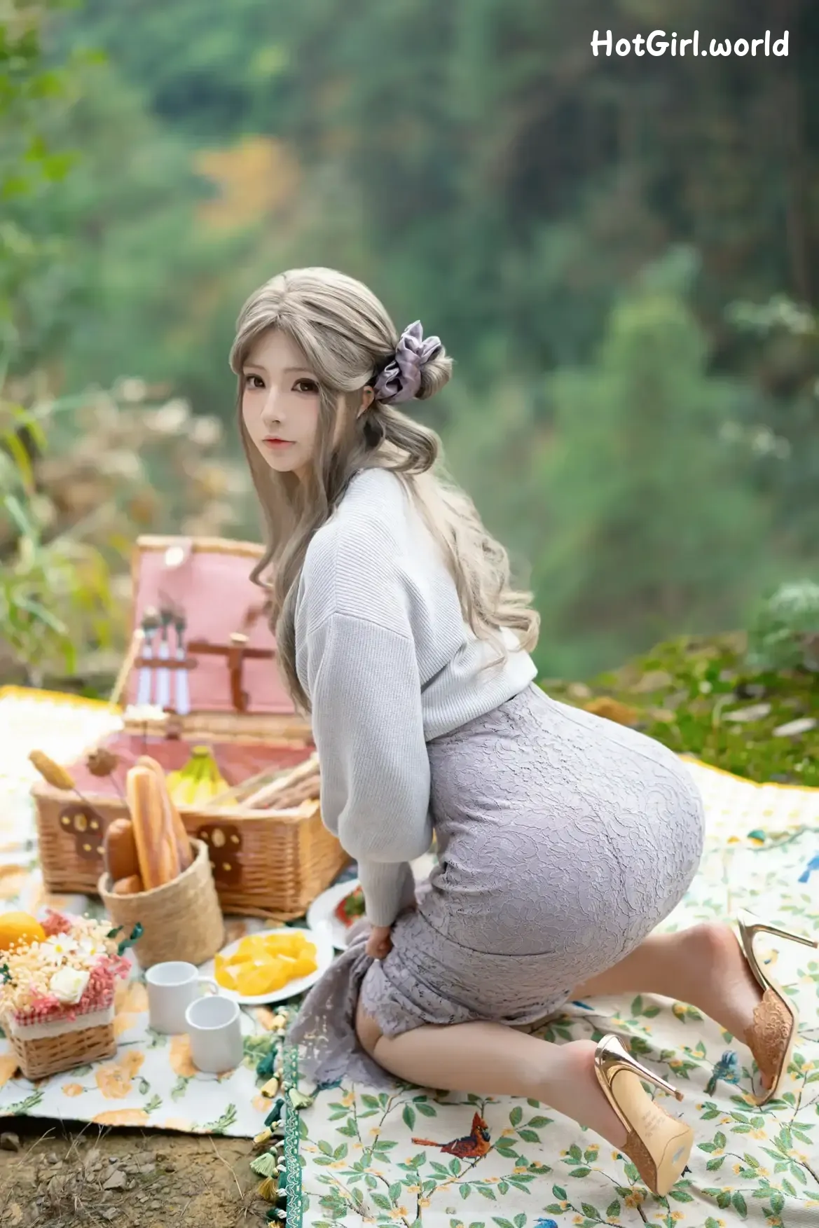 Cosplay-yuuhuiYuhui-Mrs.-Spring-outing-plan-hotgirl.world-074.webp