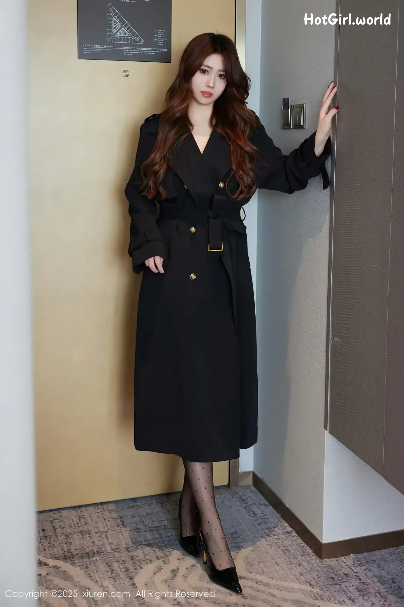 XiuRen秀人网-No-9913-蛋蛋宝-0005-8045229525_hotgirl.world.webp