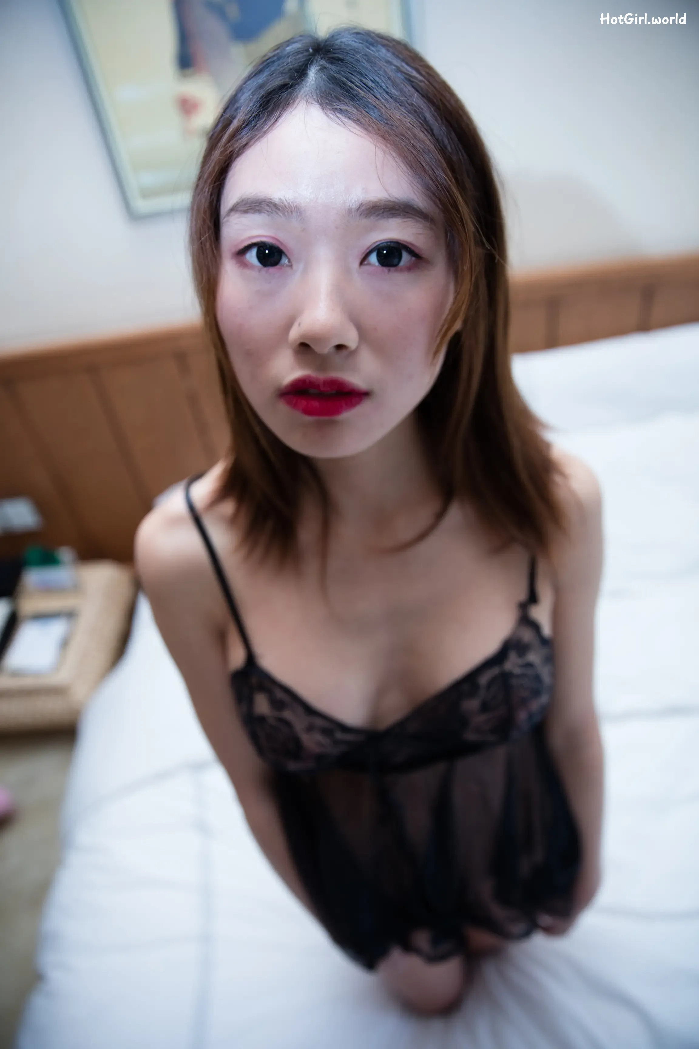 Private-Photoshoot-Fang-Zixuan-Guo-Mo-2017.04.07-Large-scale-Si-Pai-Tao-Tu-hotgirl.world-323.webp