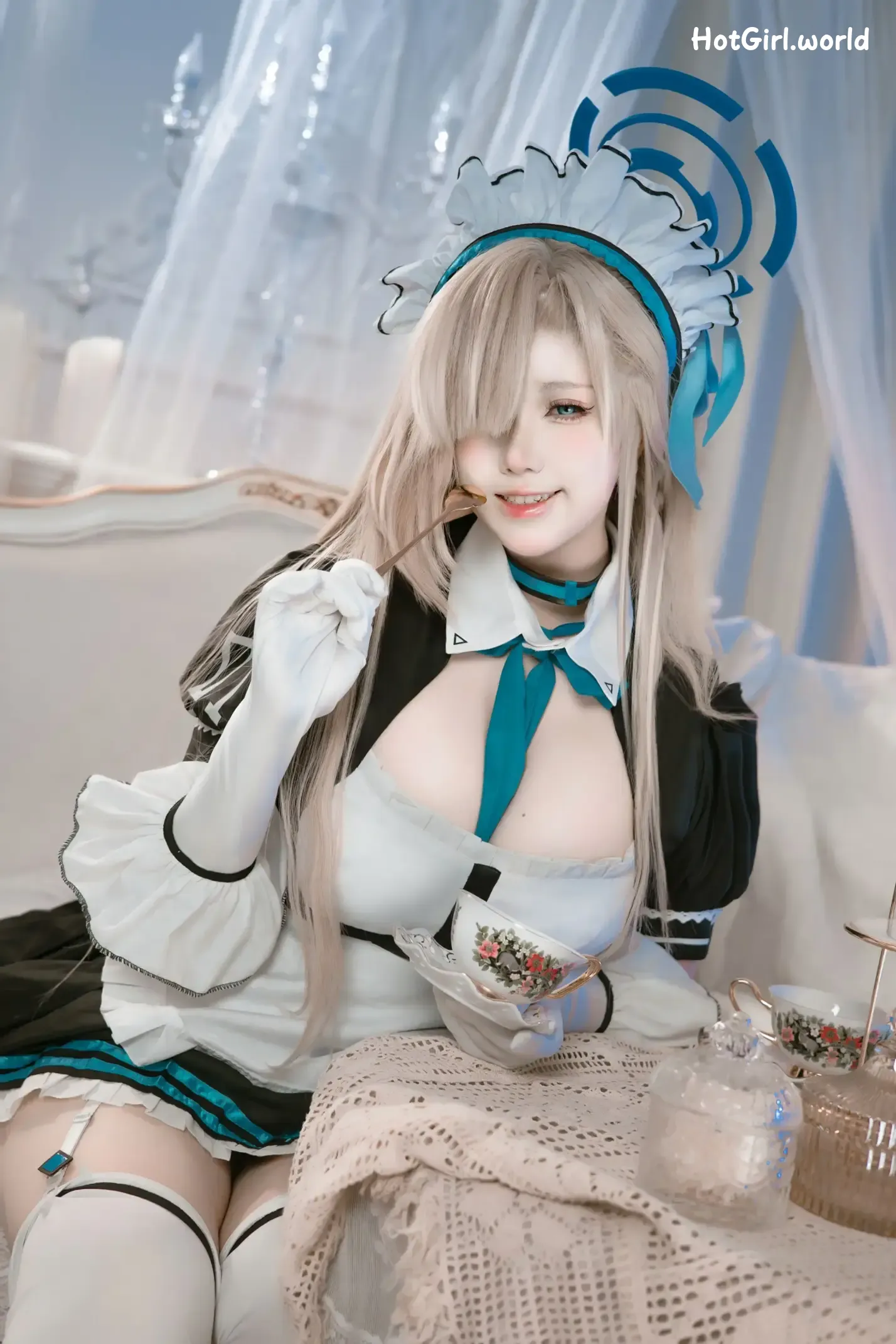 Cosplay-Yibei-is-a-bear-Hua-Linyuan-True-Love-Version-hotgirl.world-108.webp