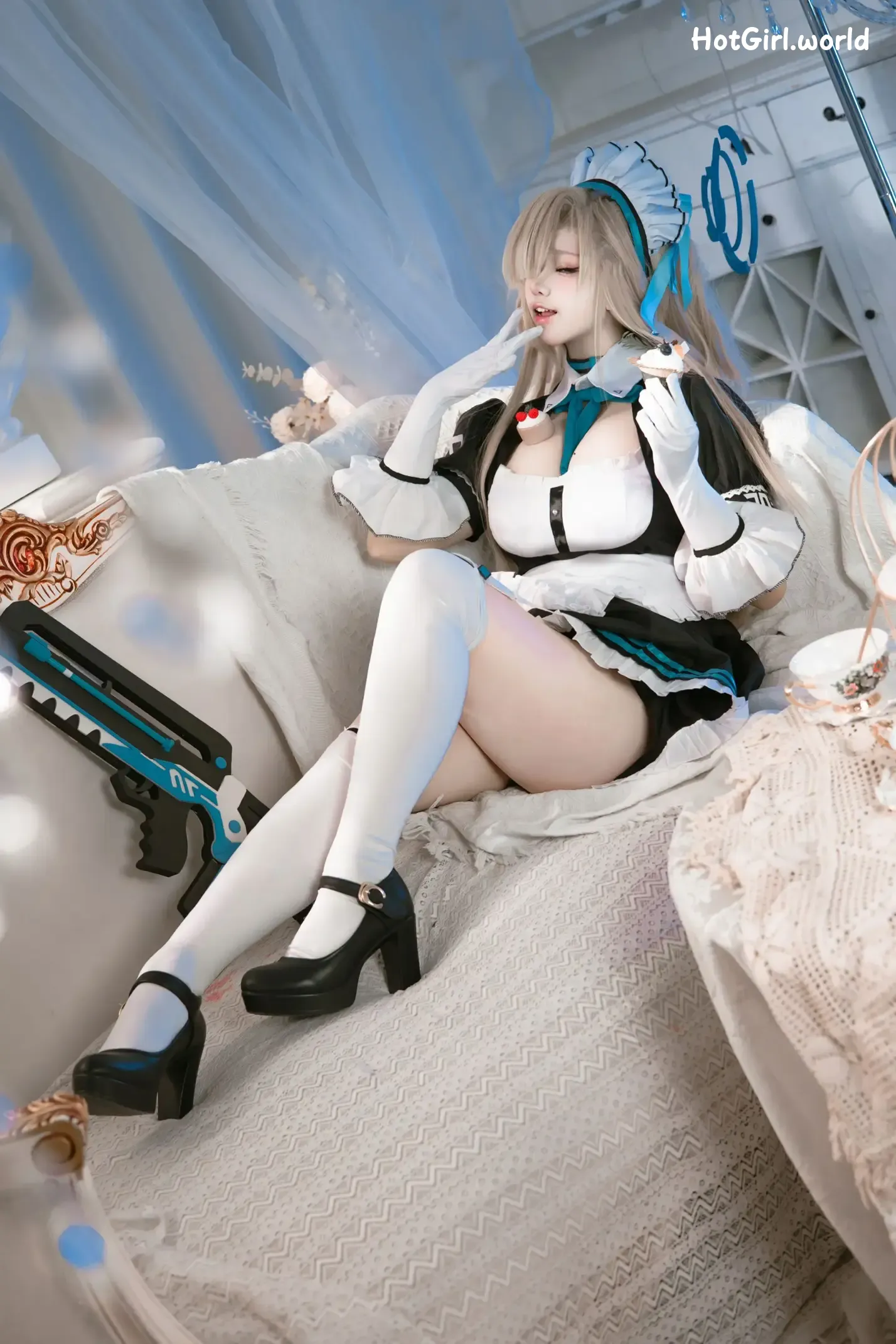 Cosplay-Yibei-is-a-bear-Hua-Linyuan-True-Love-Version-hotgirl.world-111.webp