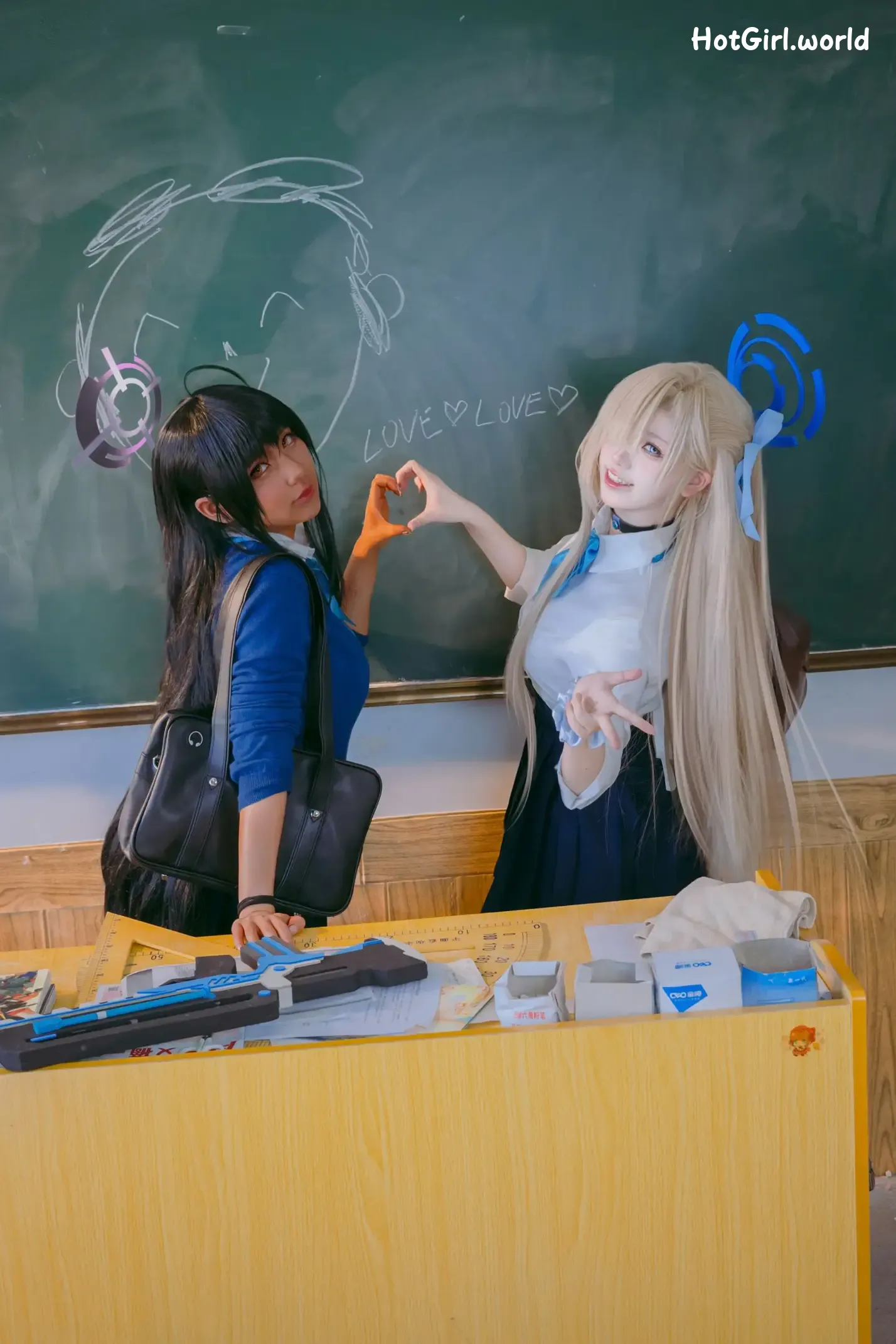 Cosplay-Yibei-is-a-bear-Hua-Linyuan-True-Love-Version-hotgirl.world-117.webp