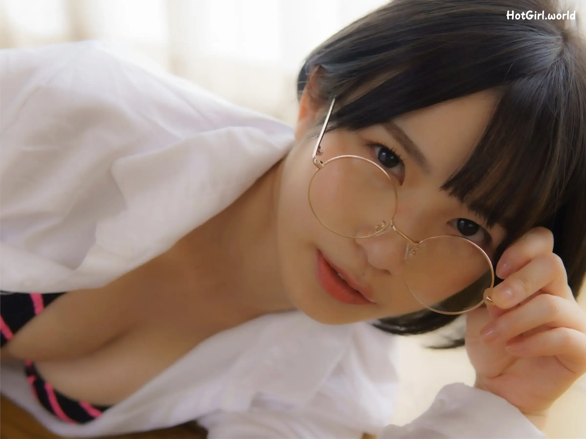 Japanese-Idol-Riina-Murakami-Fetish-Photobook-I-Want-to-Become-Knee-High-Socks-Entertainment-Channel-hotgirl.world-115.webp