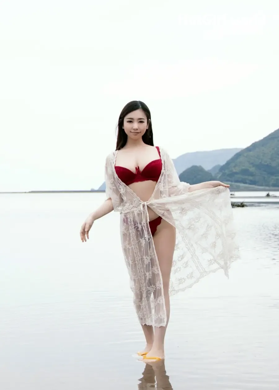 Japanese-Idol-Ogawa-Haru-Digital-Photo-Book-I-love-you-Anzu-G-Walking-hotgirl.world-082.webp