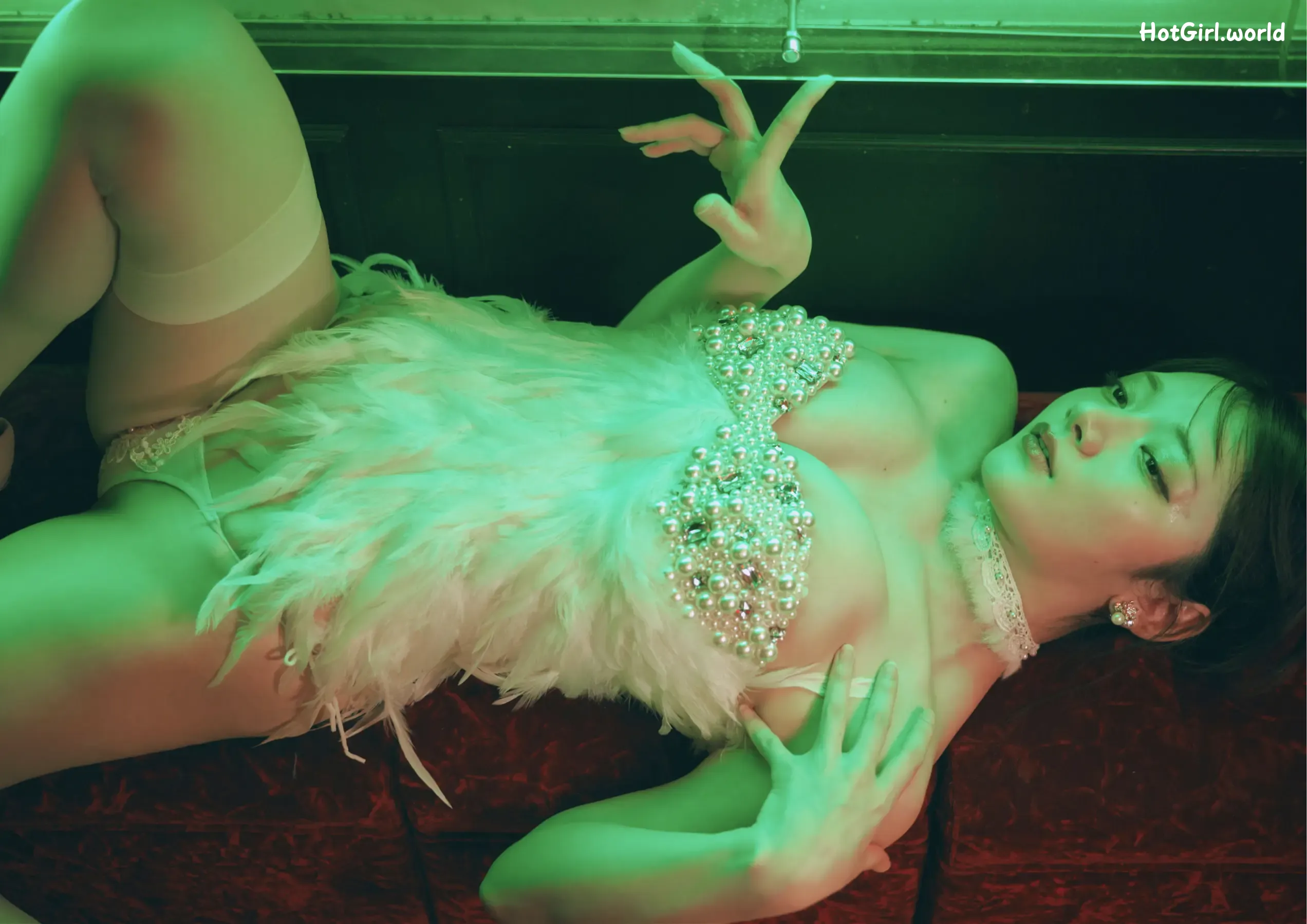 Japanese-Idol-Sakurai-feels-respectful-BUBKA-Digital-Photo-Collection-This-is-the-place-of-Lord.-hotgirl.world-038.webp
