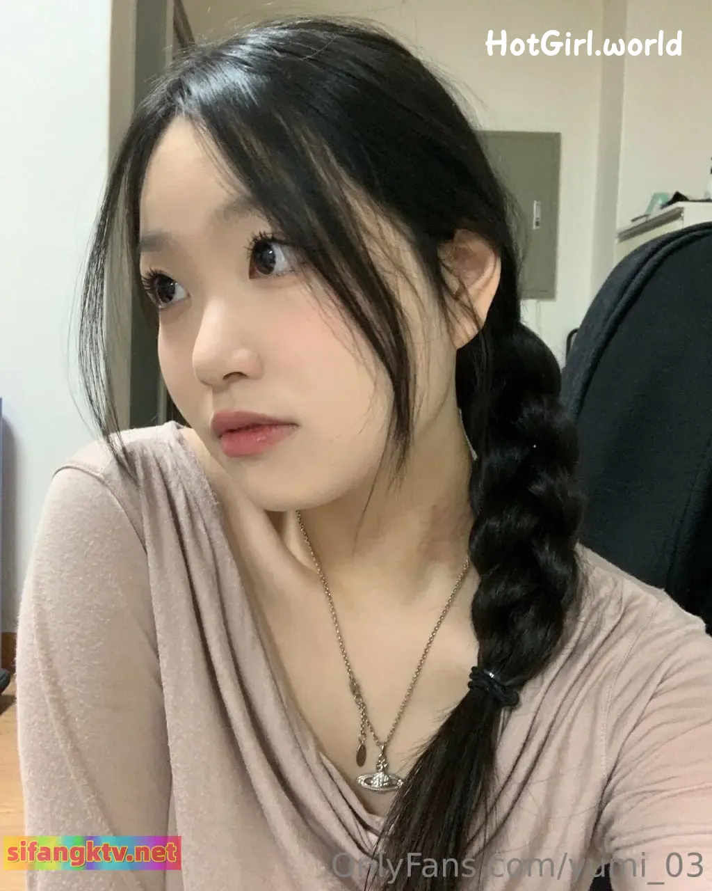Yumi-Hot-Selfie-Collection-hotgirl.world-181.webp