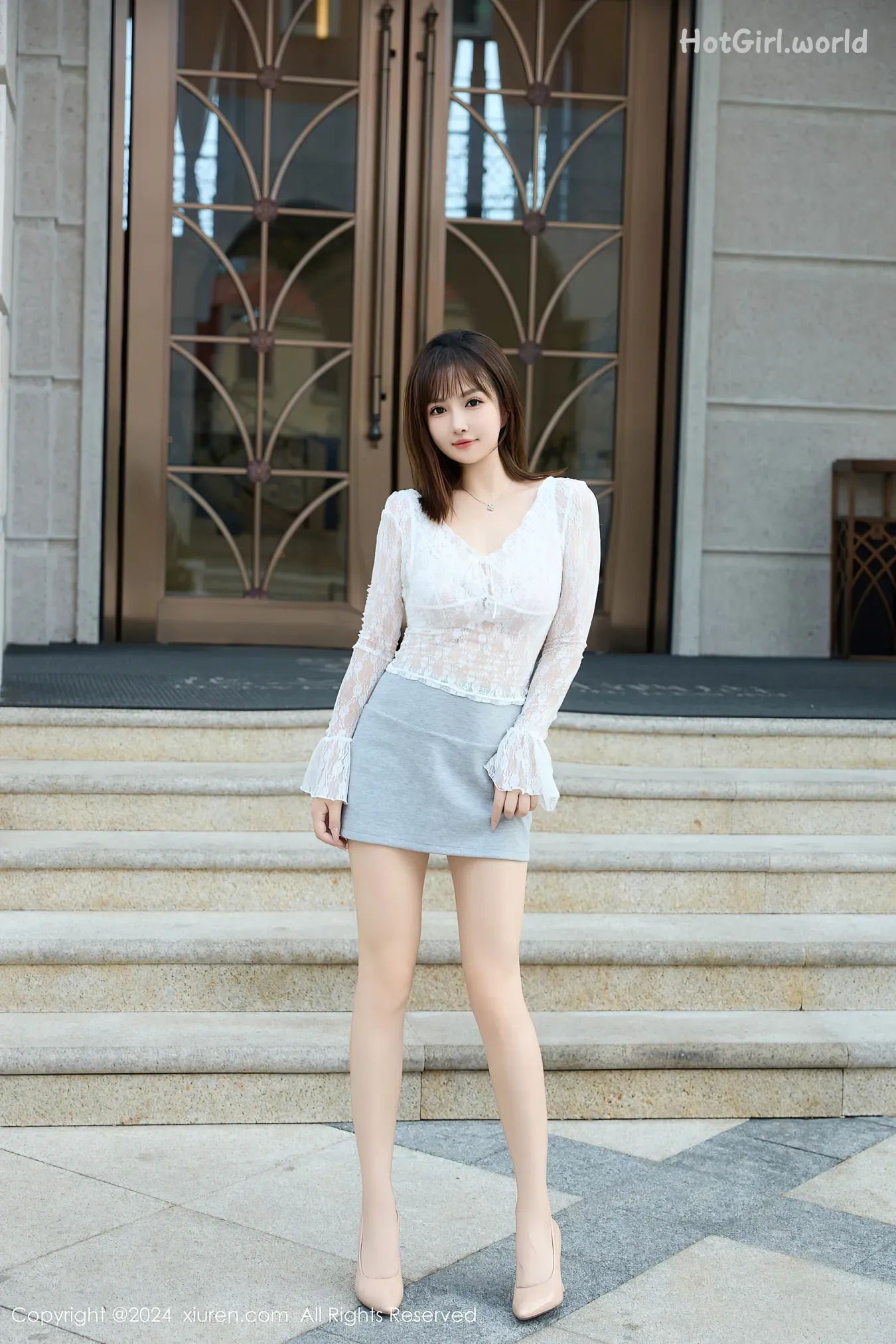 XiuRen秀人网-No.9294-养乐多Doll-0002-8419935291_hotgirl.world.webp