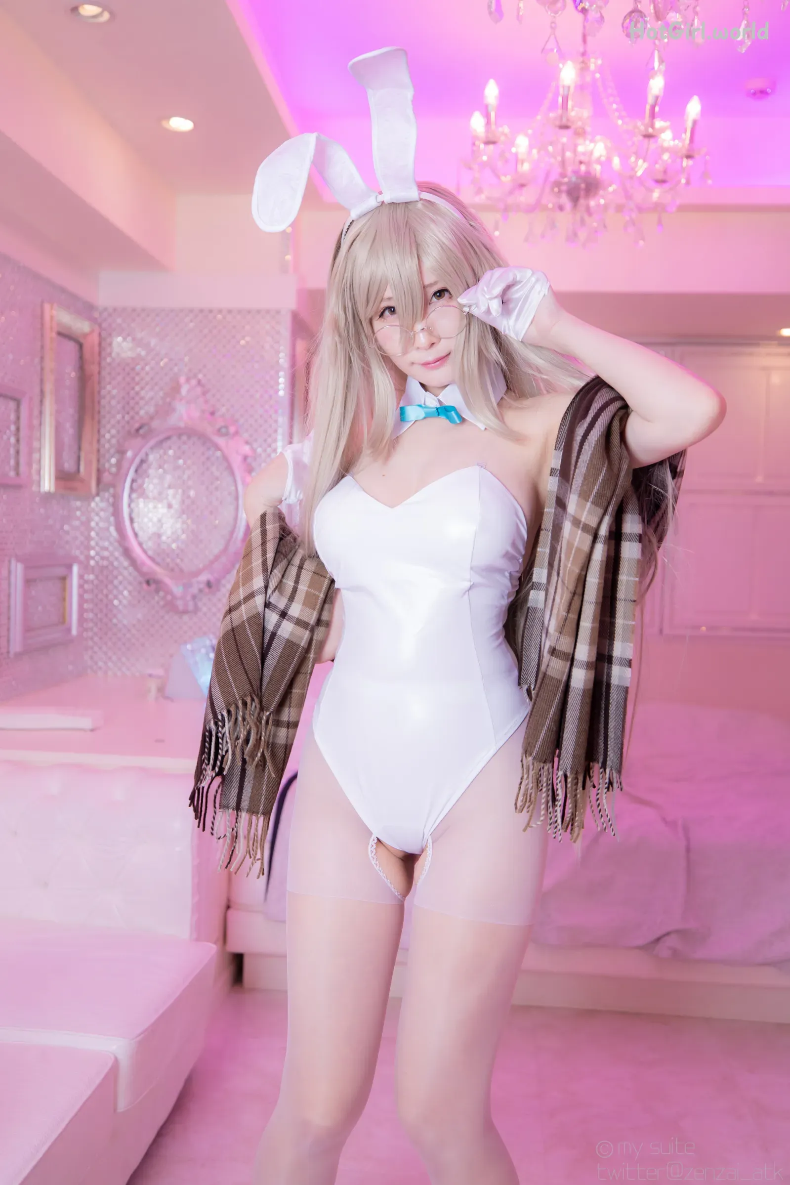 Coser-Atsuki-Bunny-Solutions-hotgirl.world-089.webp