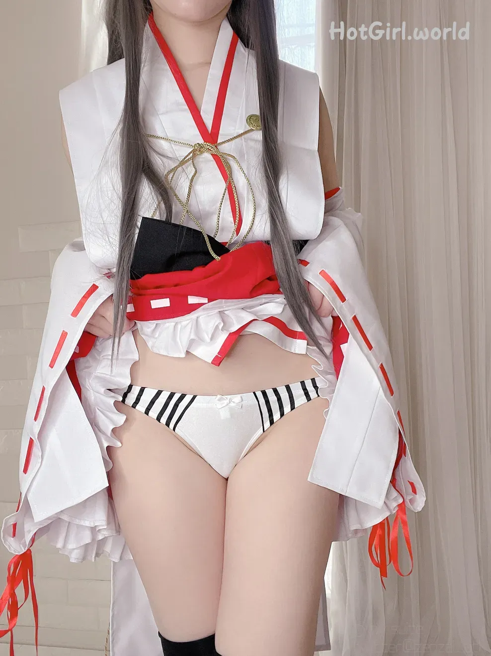 Coser-Atsuki-Haruna-Selfies-hotgirl.world-097.webp