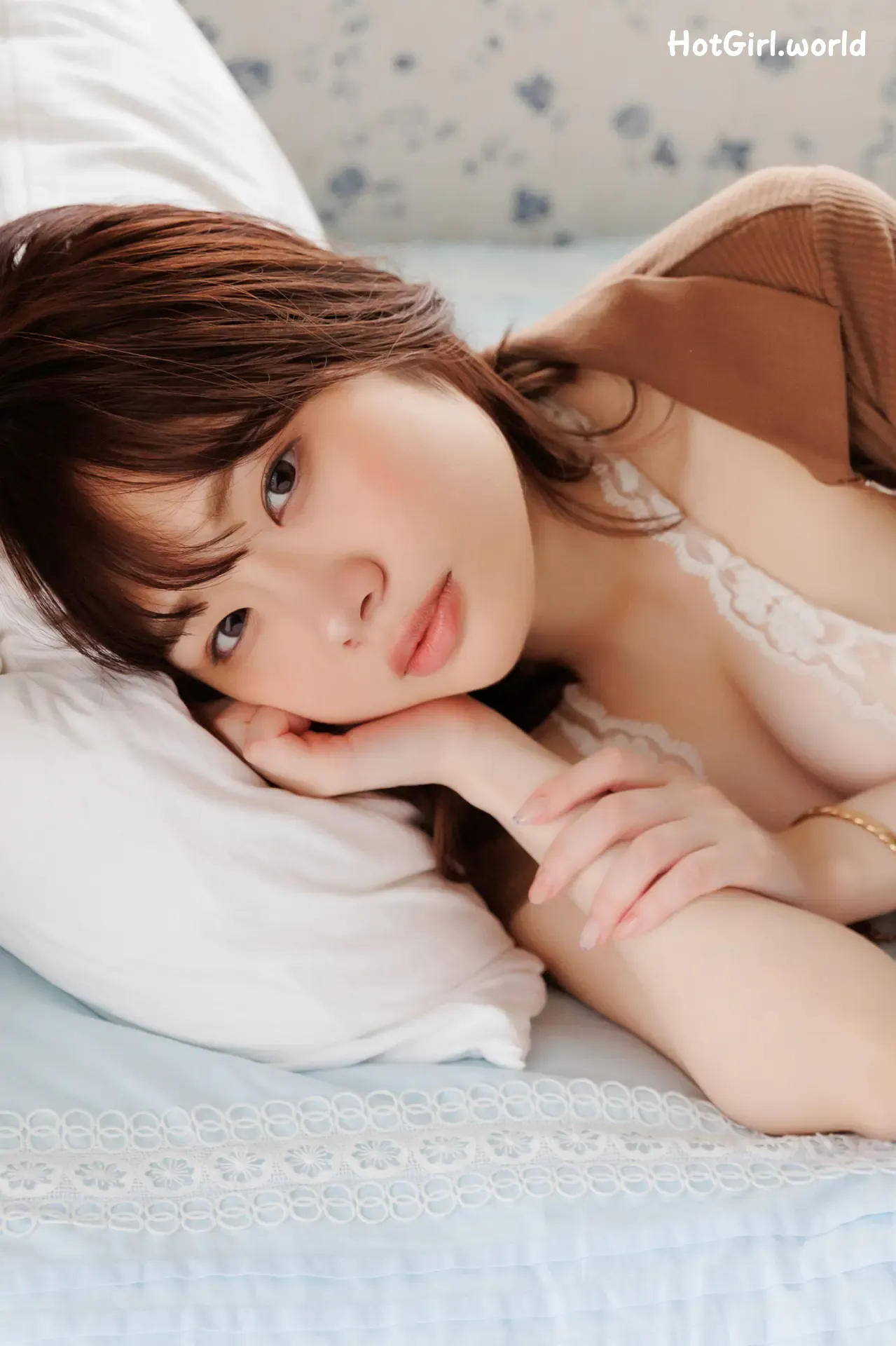 099_hotgirl.world.webp