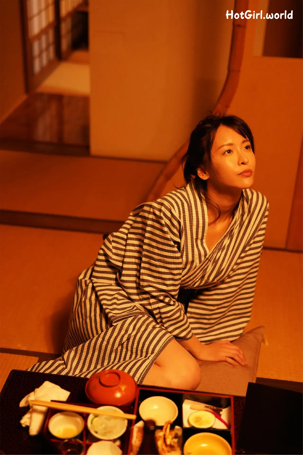 091_hotgirl.world.webp