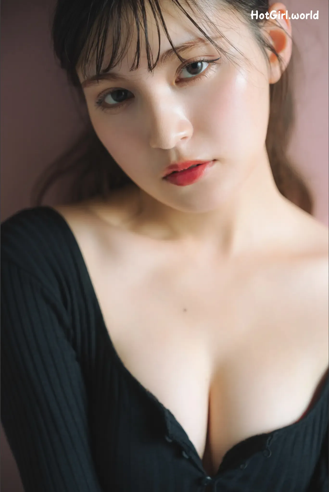 084_hotgirl.world.webp