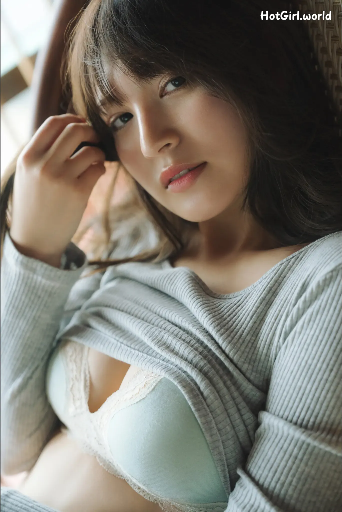110_hotgirl.world.webp