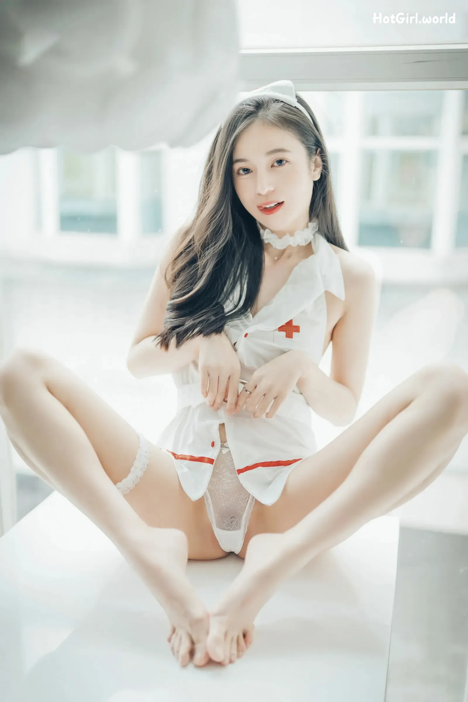 109_hotgirl.world.webp