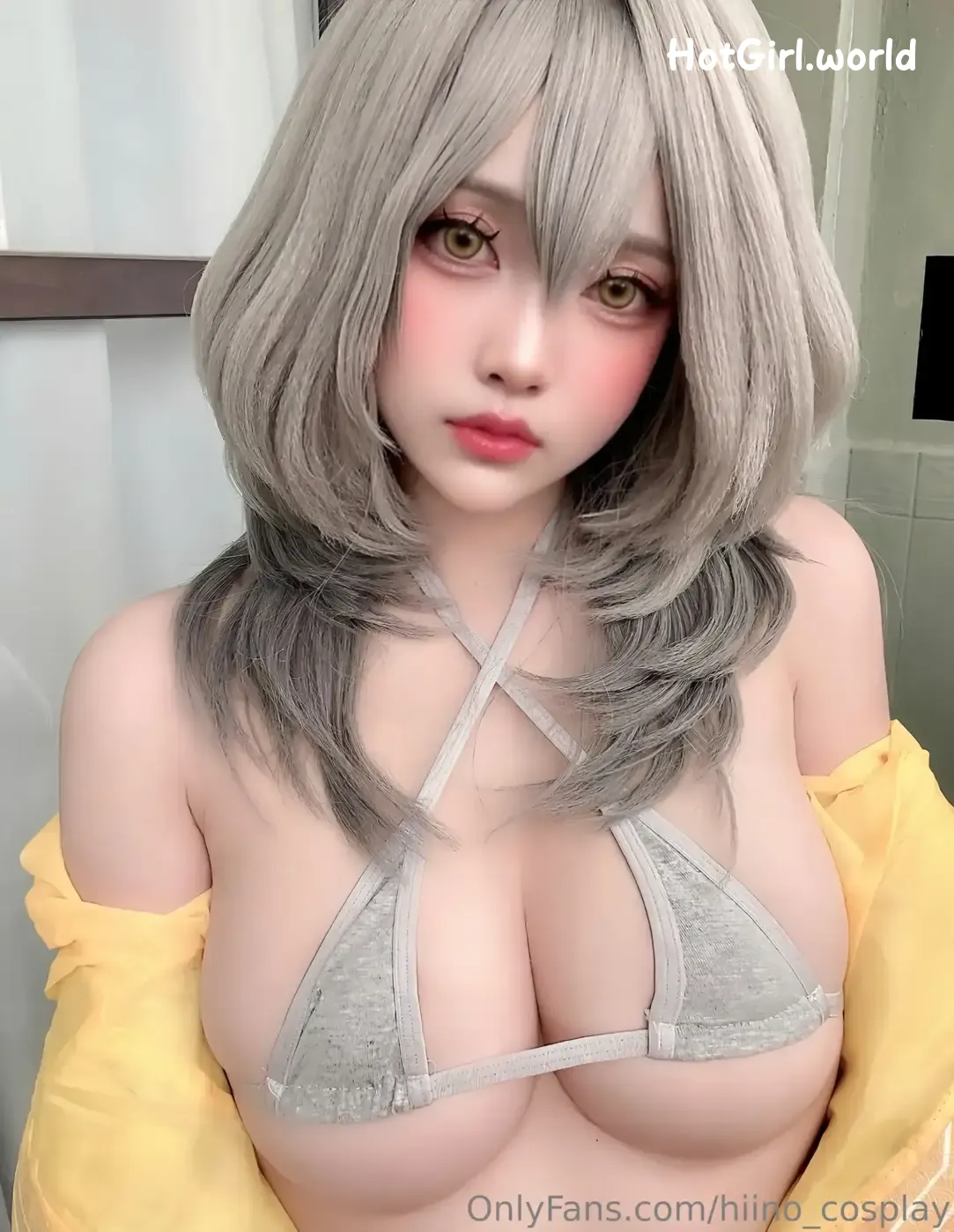 001_hotgirl.world.webp