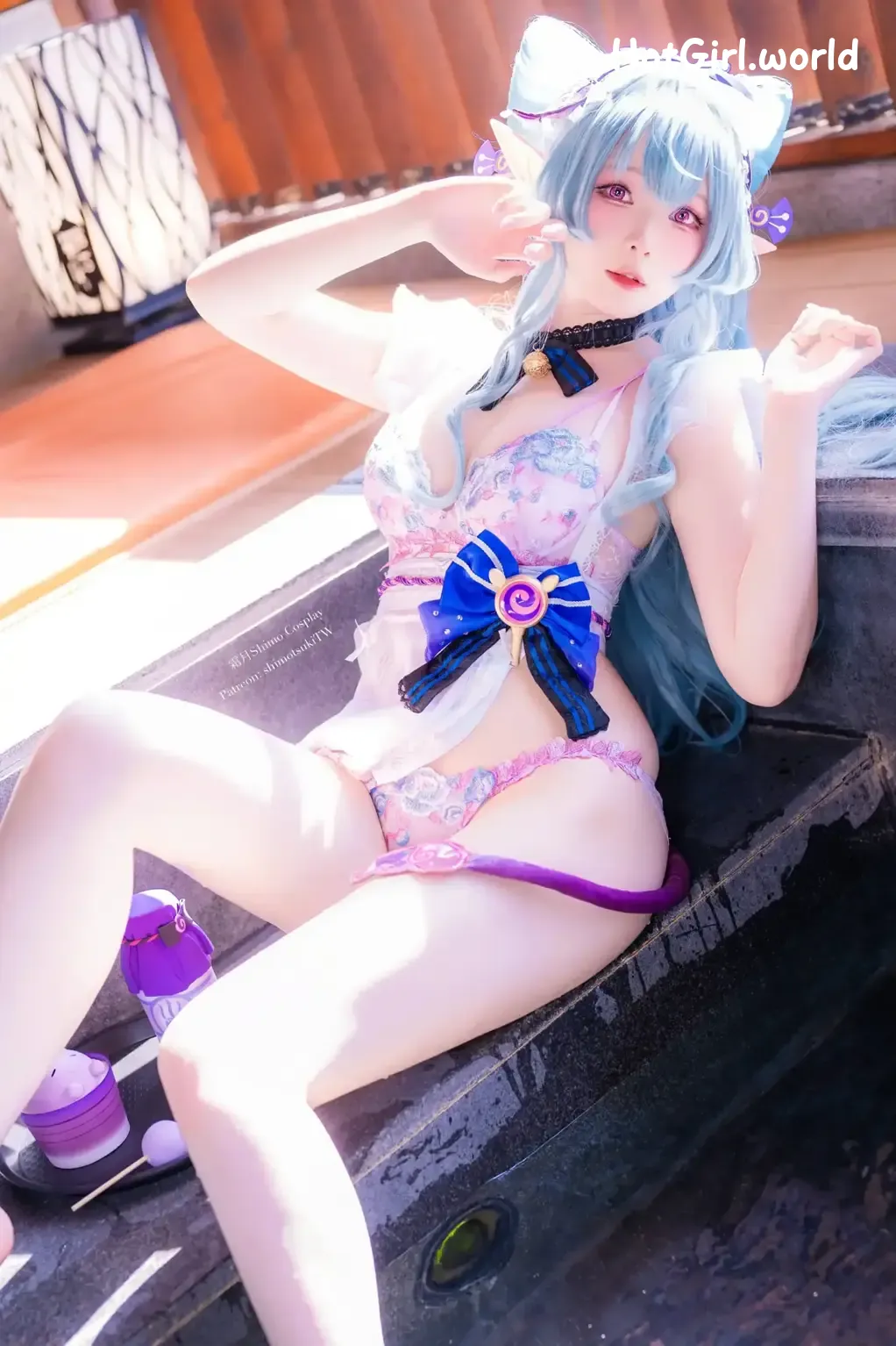 005_hotgirl.world.webp