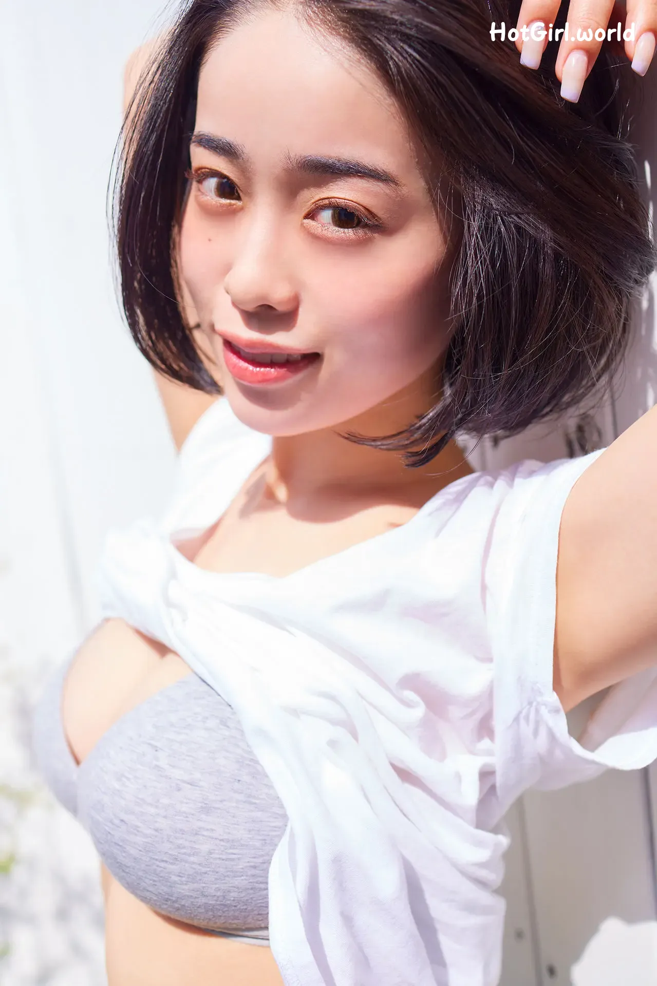 077_hotgirl.world.webp