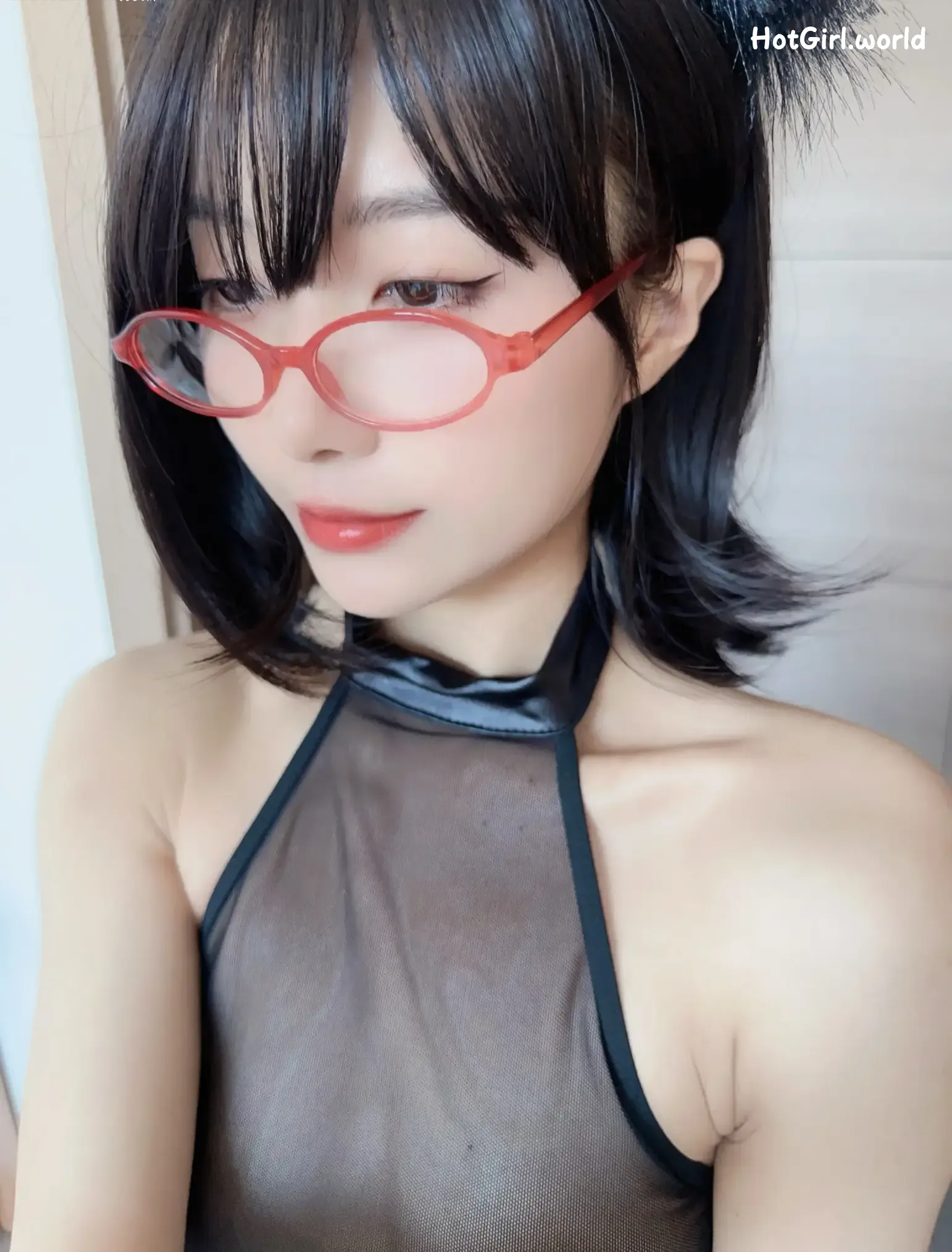 077_hotgirl.world.webp