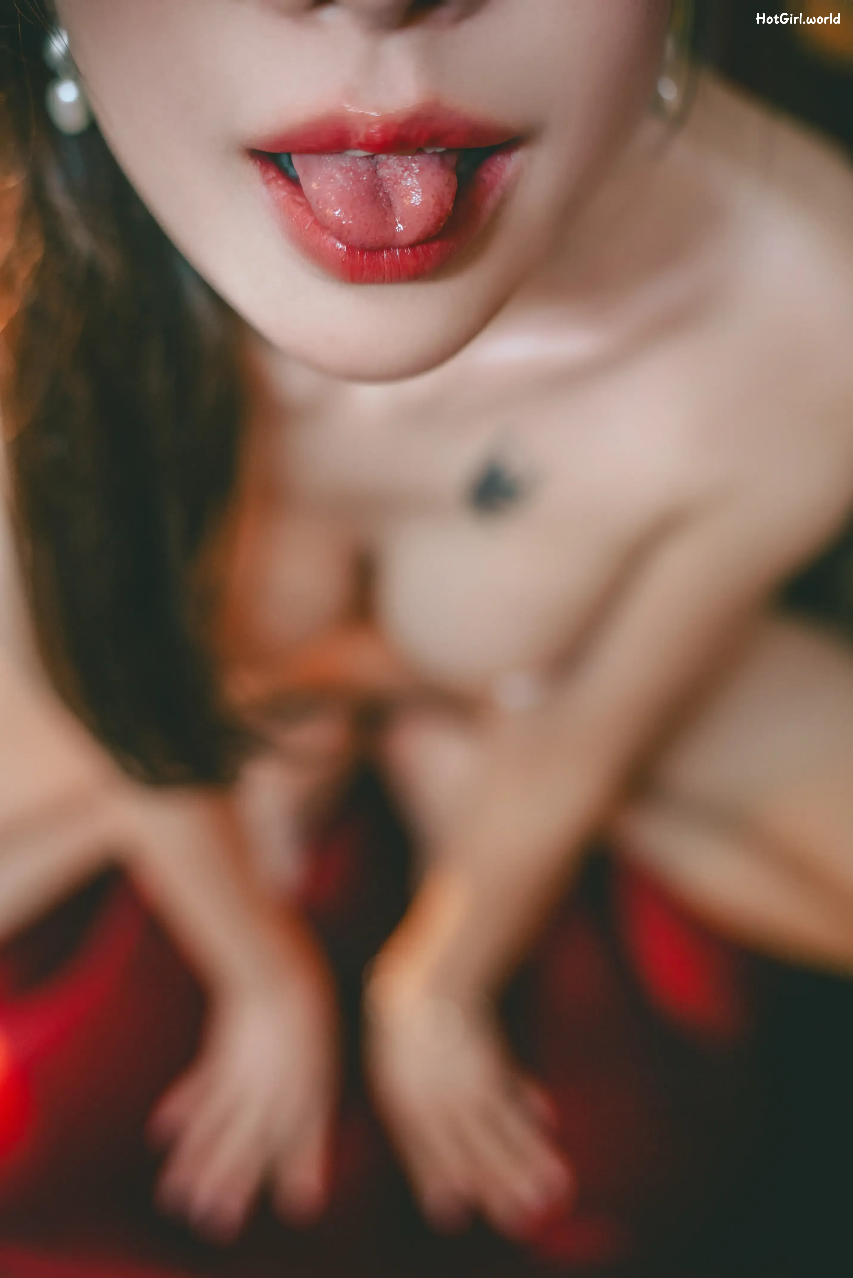 076_hotgirl.world.webp