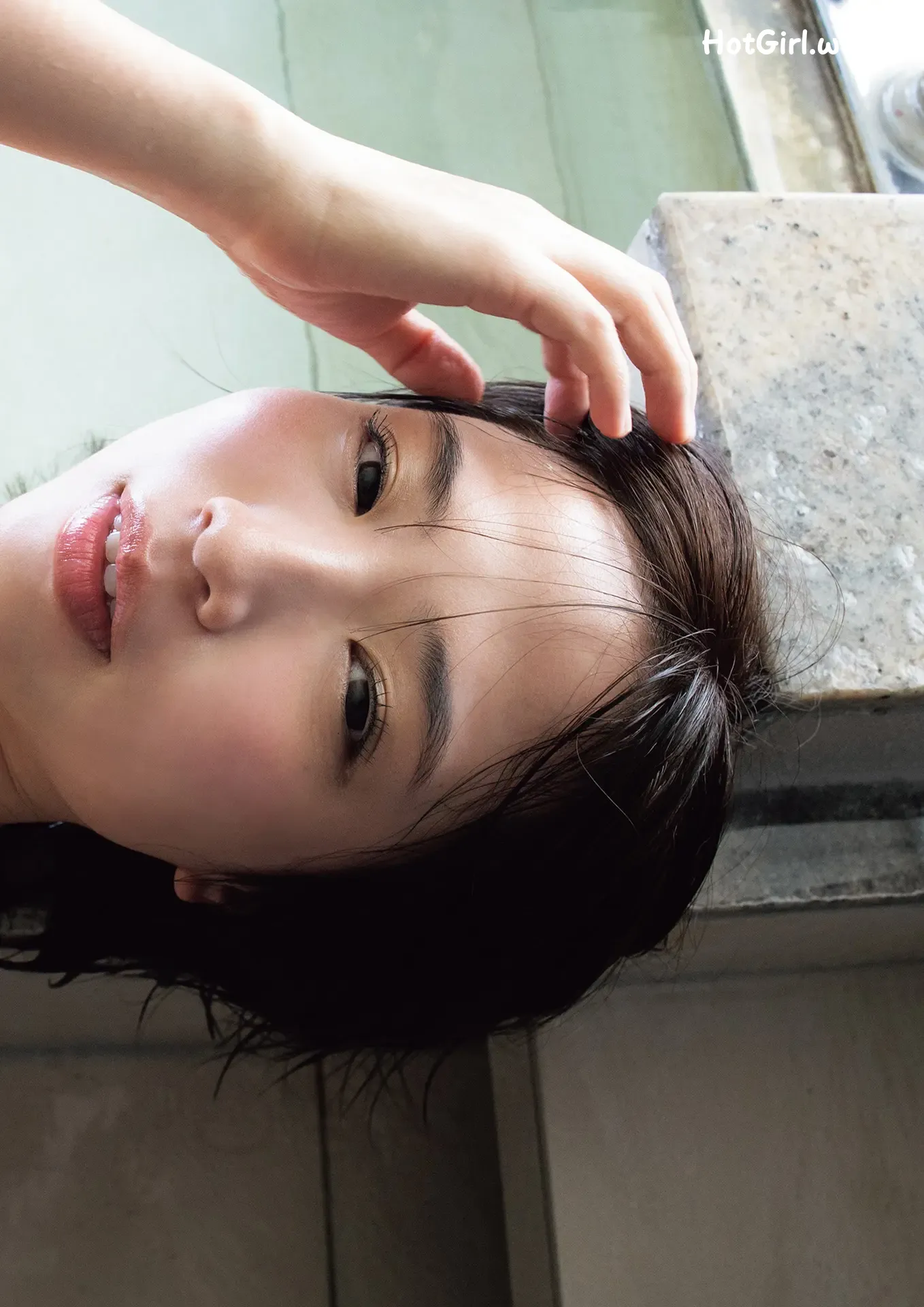 083_hotgirl.world.webp