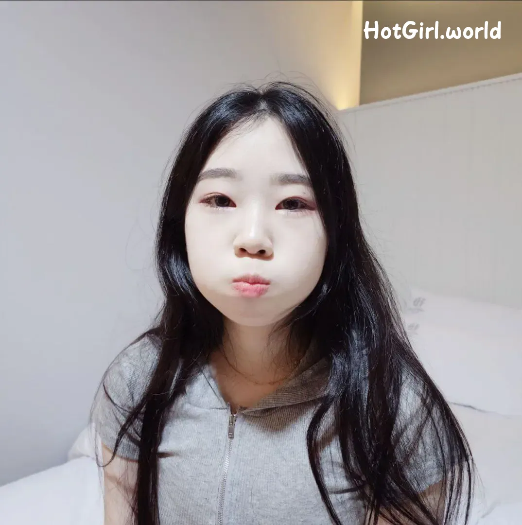 118_hotgirl.world.webp