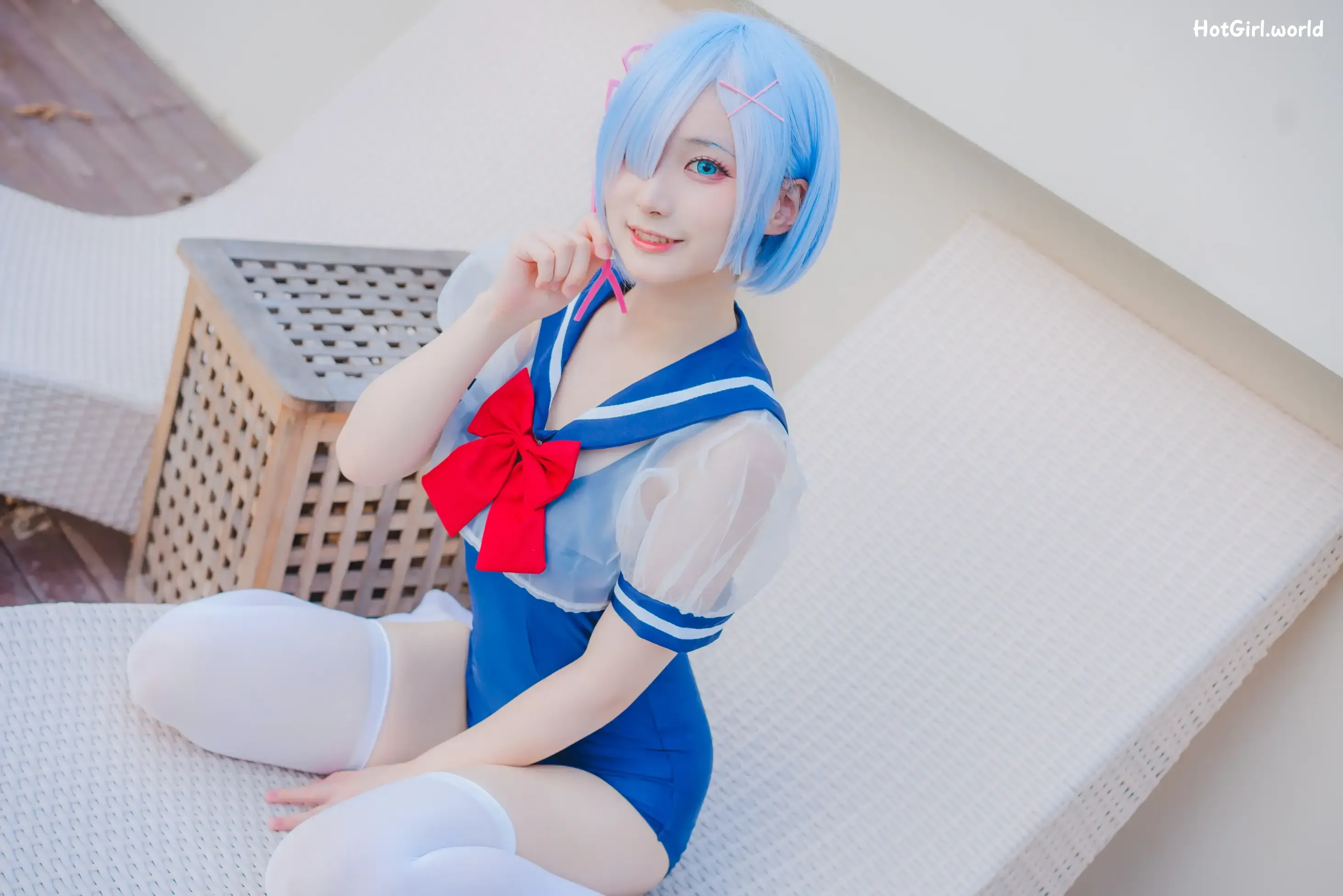 001_hotgirl.world.webp