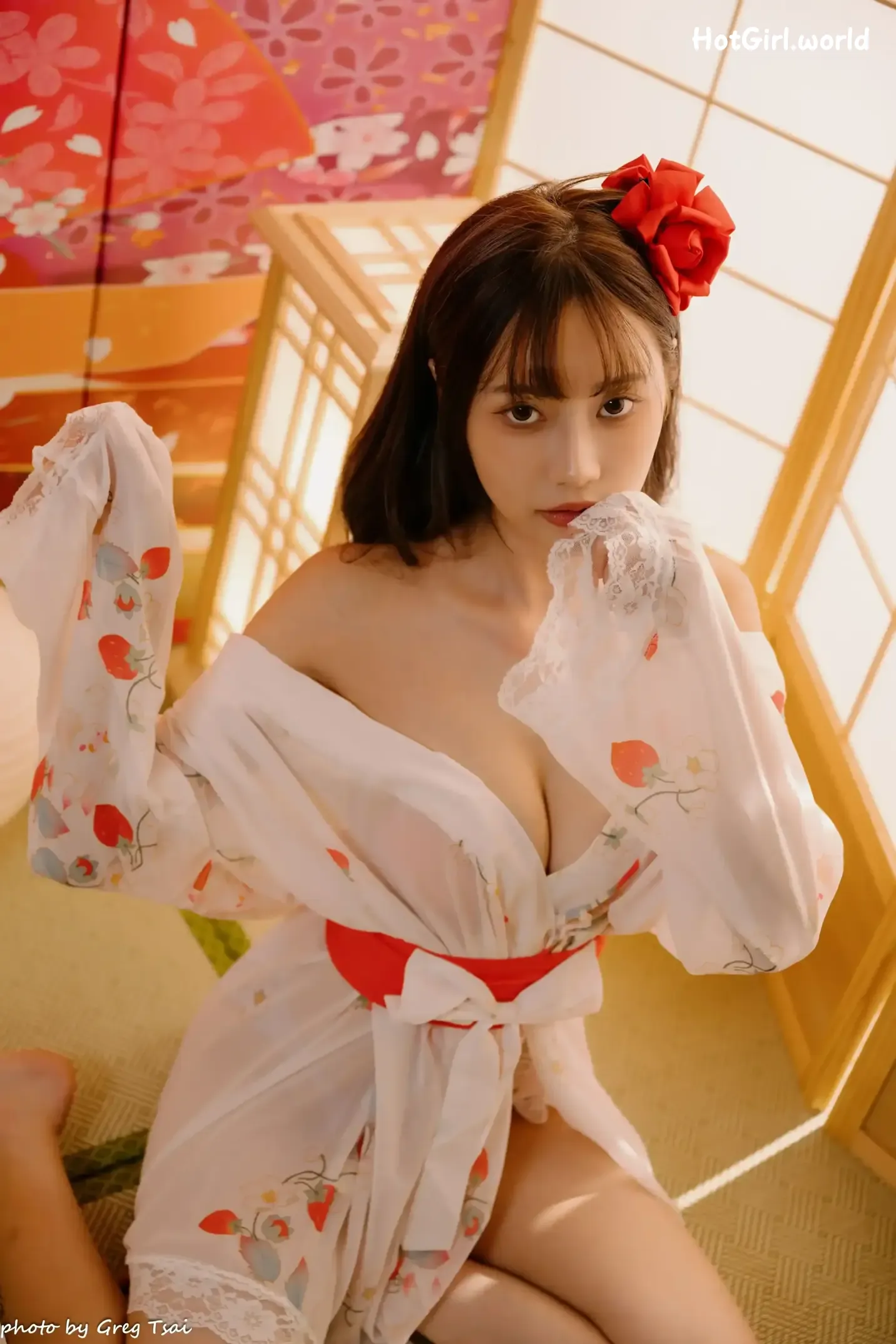 102_hotgirl.world.webp