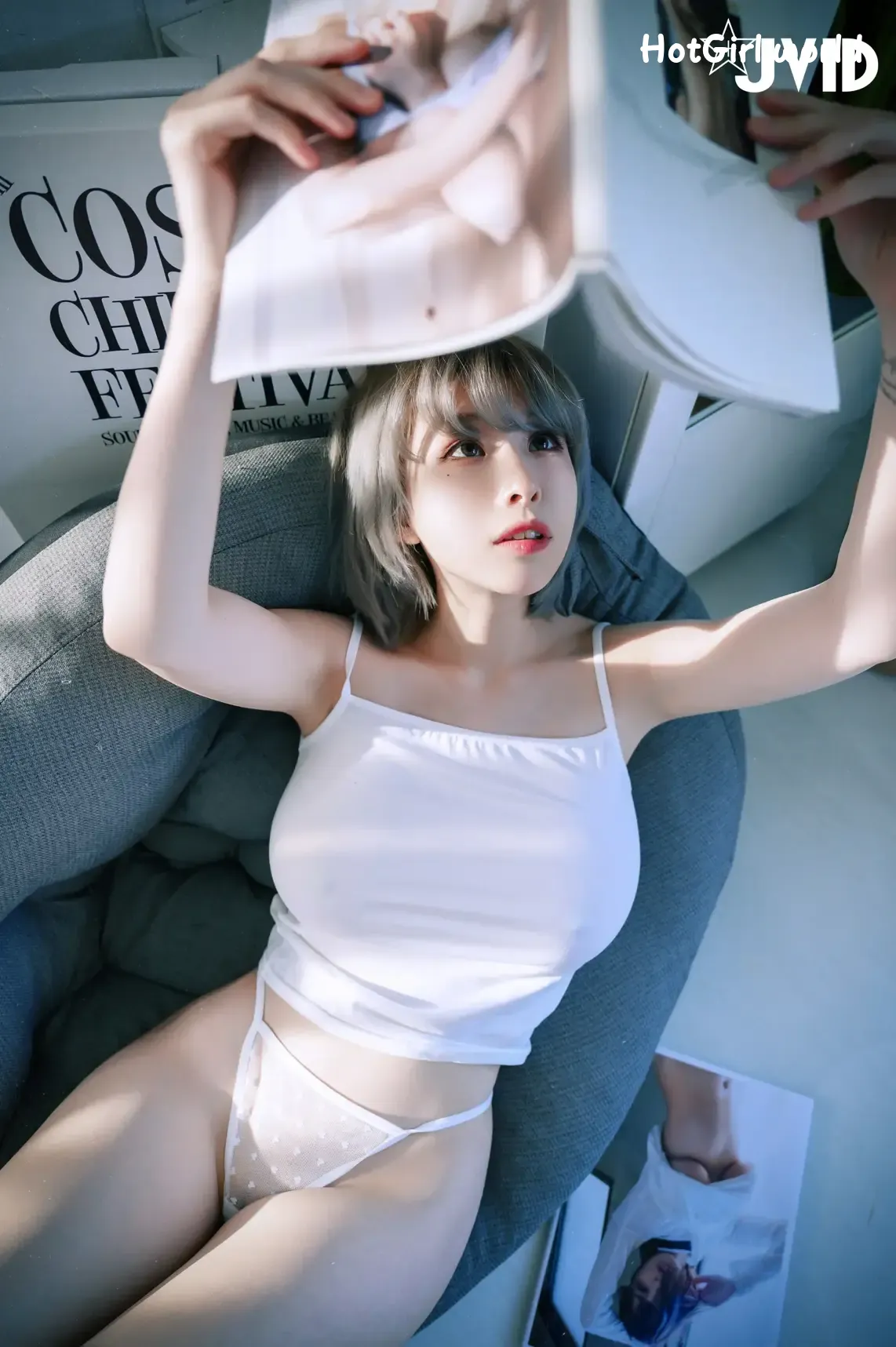 037_hotgirl.world.webp