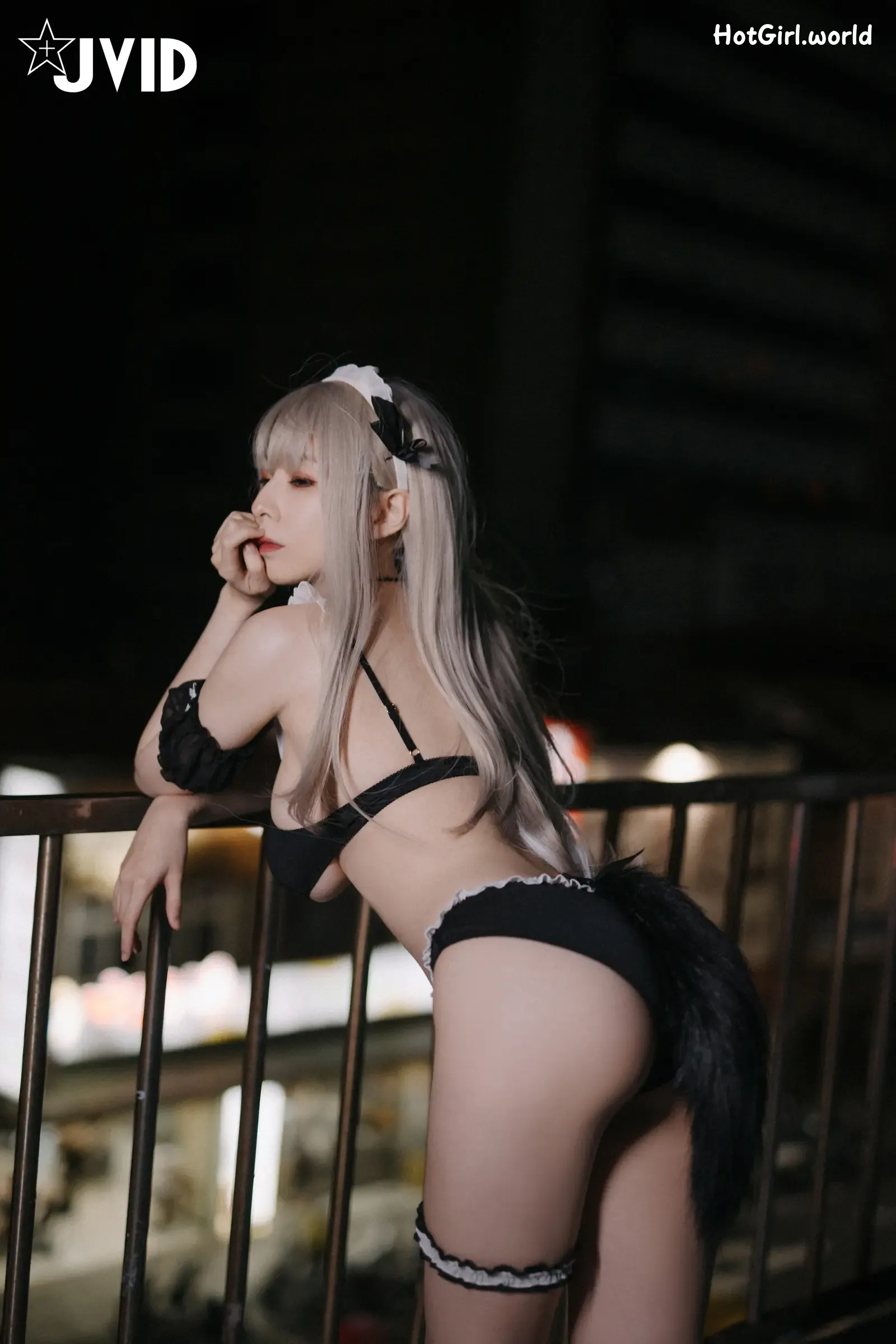 110_hotgirl.world.webp