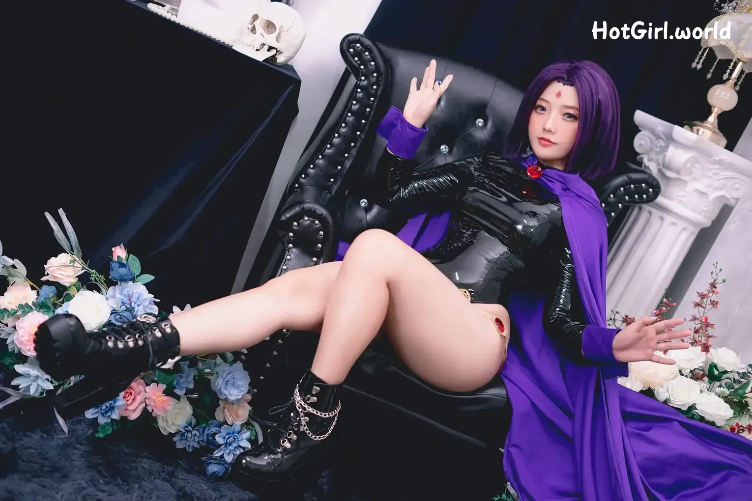 003_hotgirl.world.webp