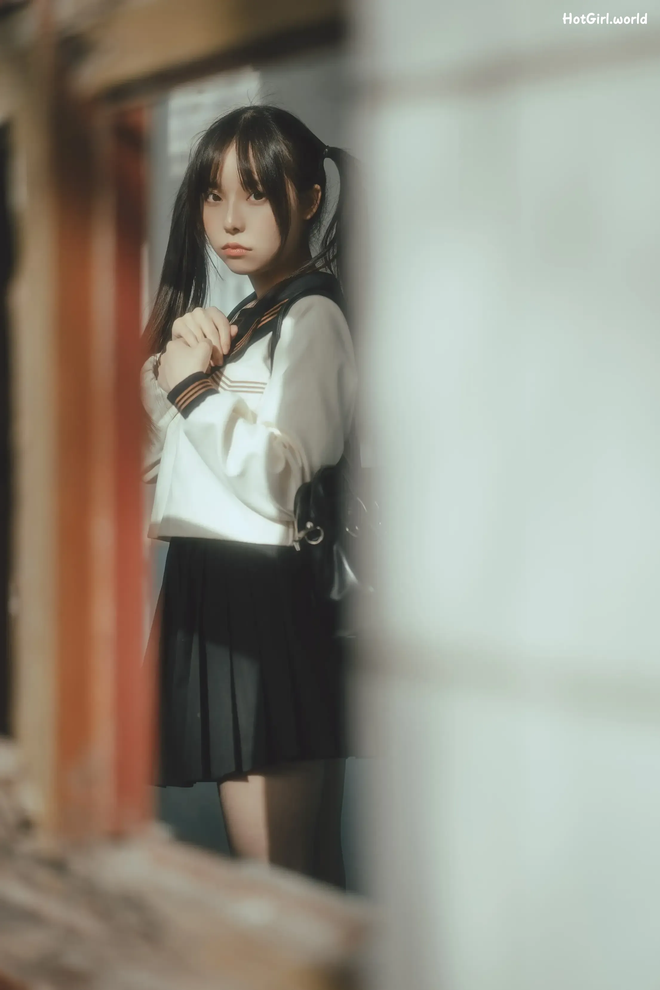 051_hotgirl.world.webp
